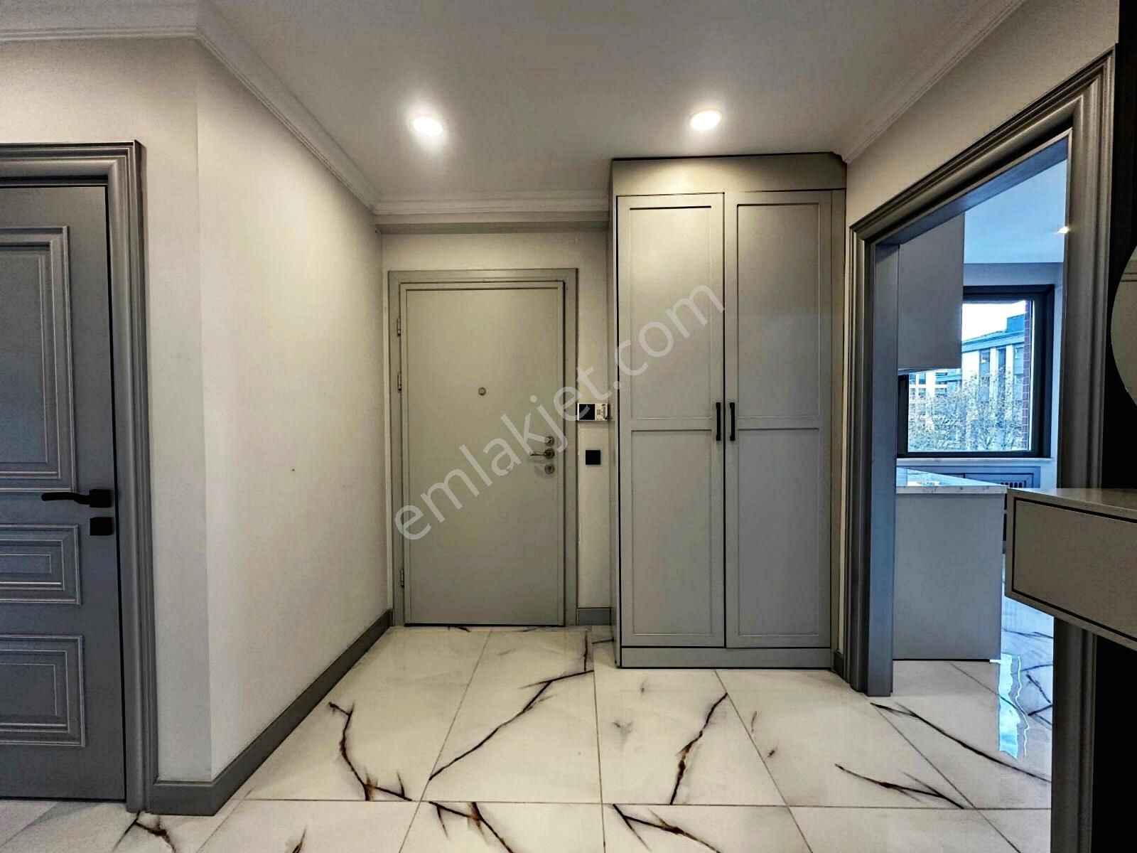 Poyraz'dan Göztepede Bağdat Caddesine Yakn Katta Tek 145 Net 4+1 - Görsel 17