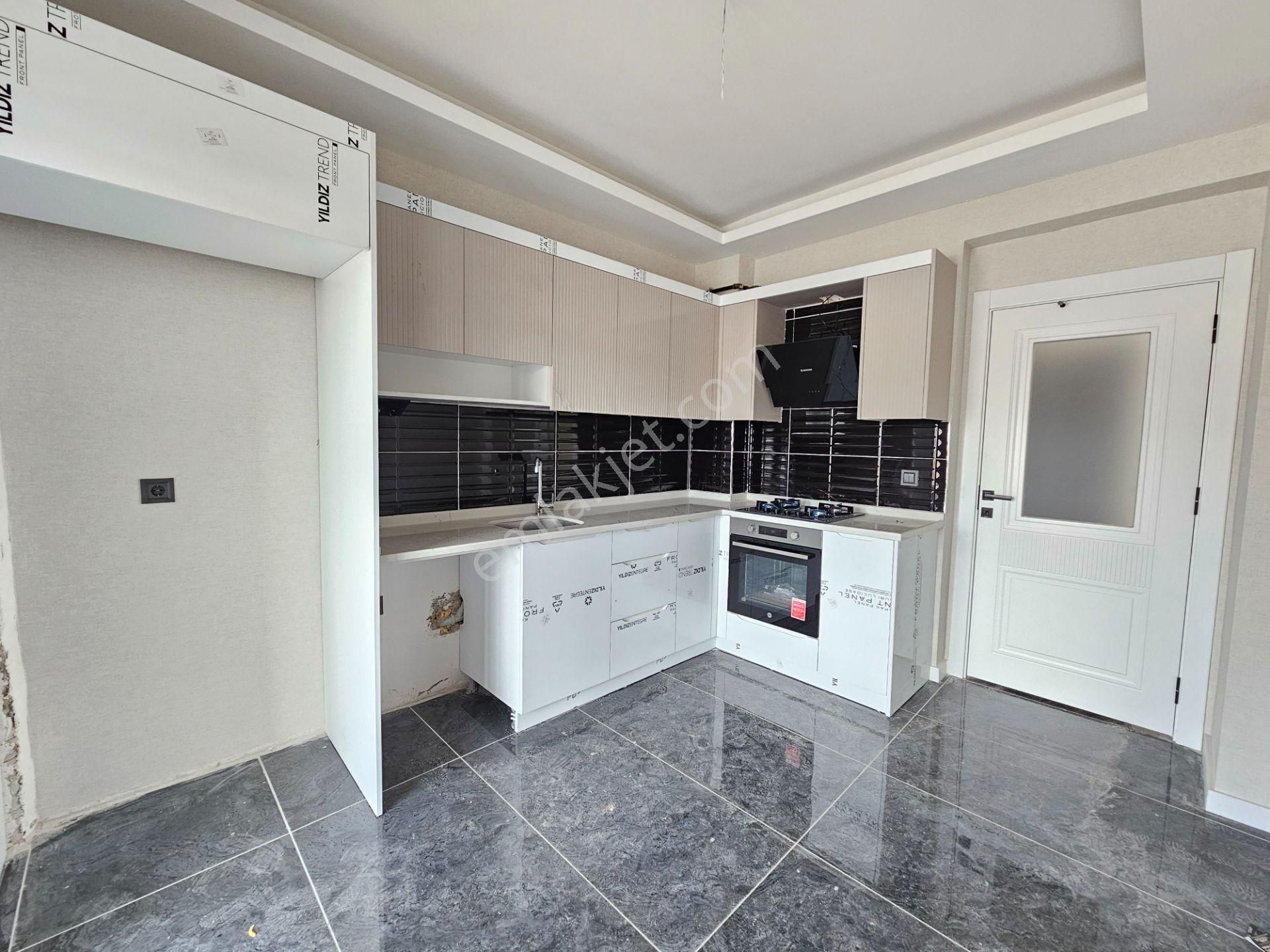 Beyhekim Mahhallesinde İşyapar Gayrimenkul Den Lüks 2+1 Daire - Görsel 11