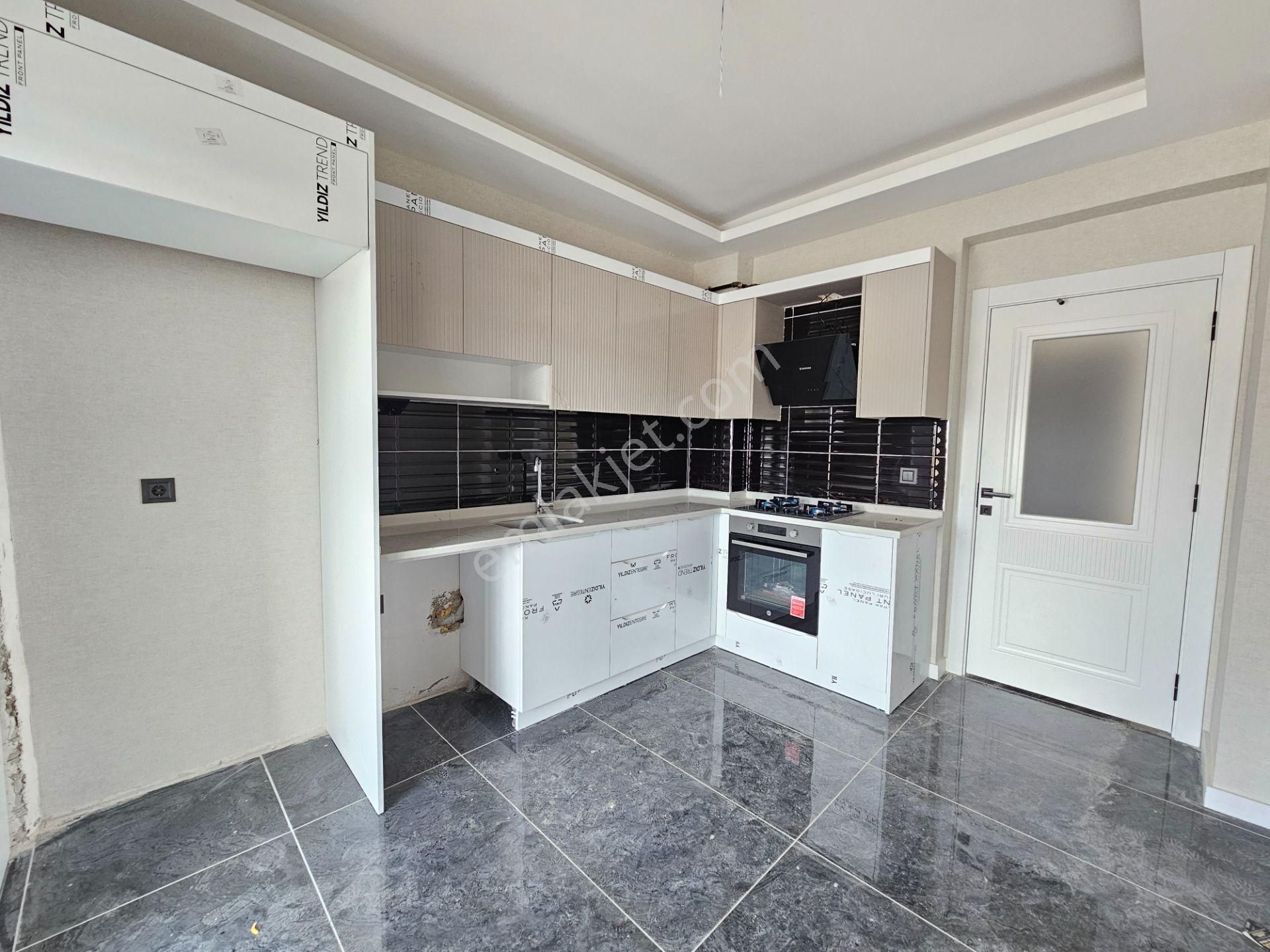 Beyhekim Mahhallesinde İşyapar Gayrimenkul Den Lüks 2+1 Daire - Görsel 12