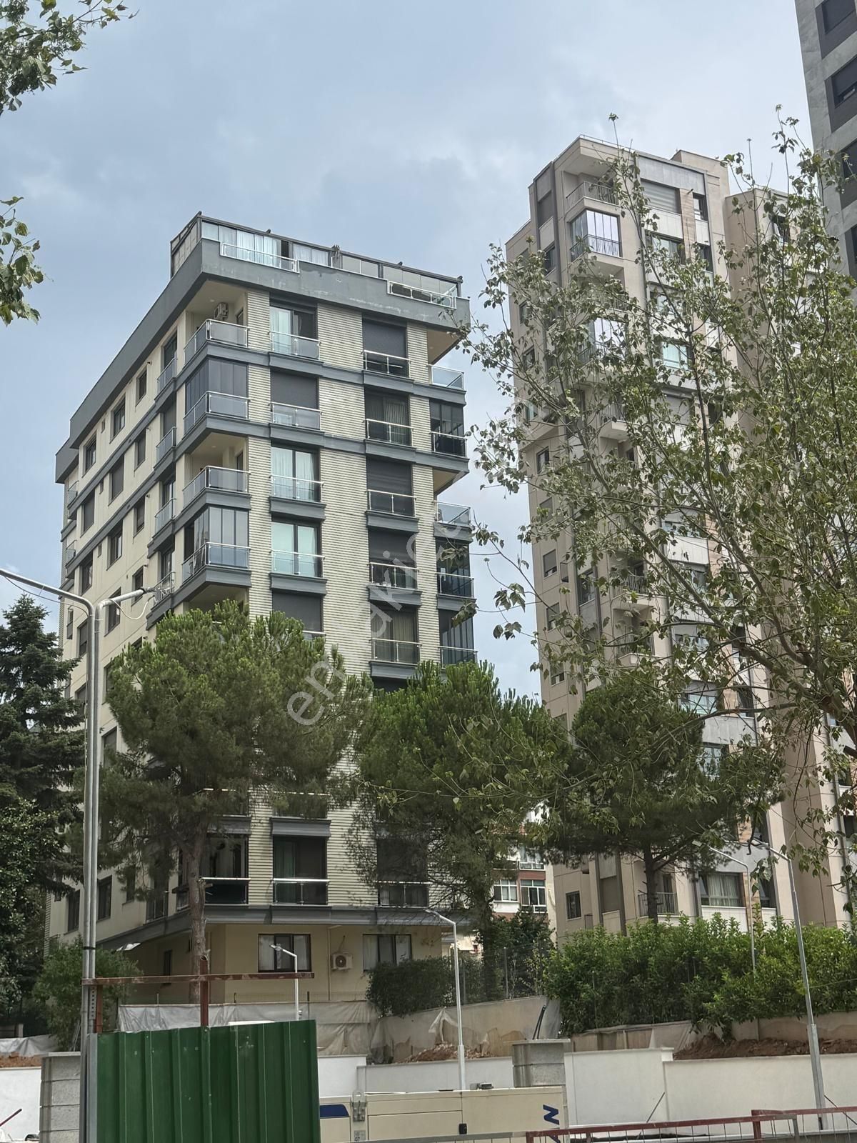 Poyraz'dan Suadiyede Bağdat Caddesine Çok Yakın Balkonlu 3+1 - Görsel 15