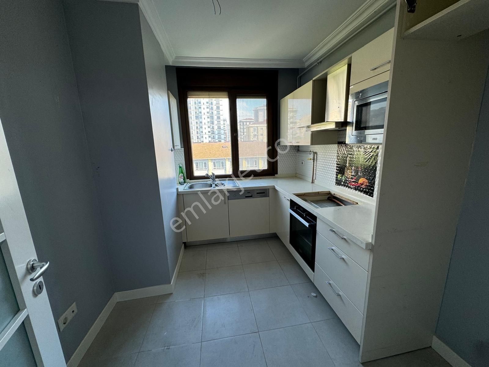 Poyraz'dan Göztepede Bağdat Caddesine Yakın Balkonlu 3+1 Satılık - Görsel 13