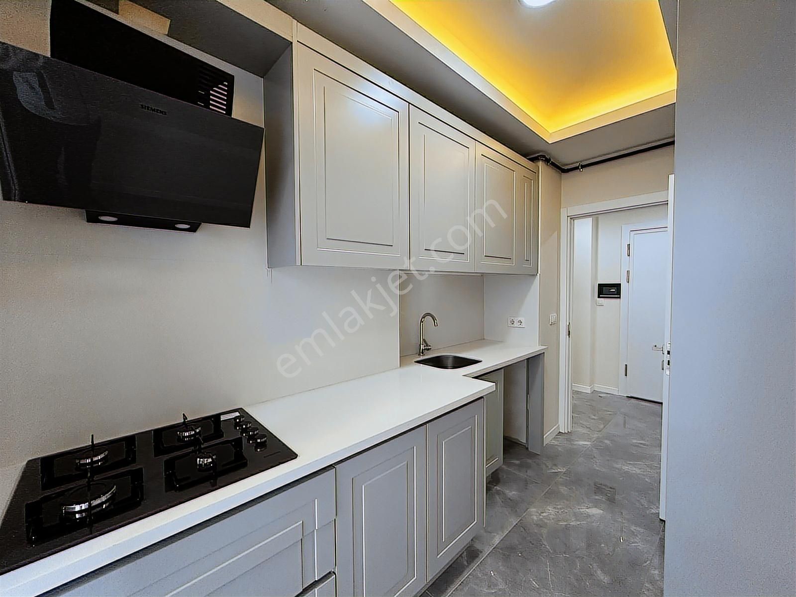 Poyraz'dan Göztepede Bağdat Caddesine Yakn Yeni Binada 3+1 Daire - Görsel 11