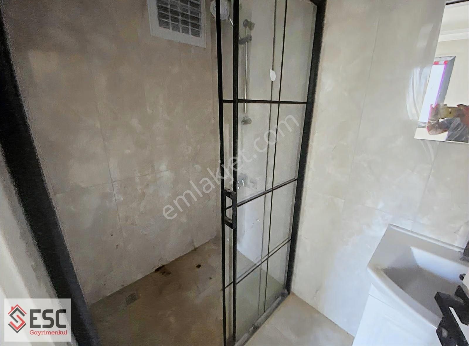 Esc'den Akdeniz Mh'de Geniş Ve Lüks 2+1 Satılık Daire Esc2015 - Görsel 15