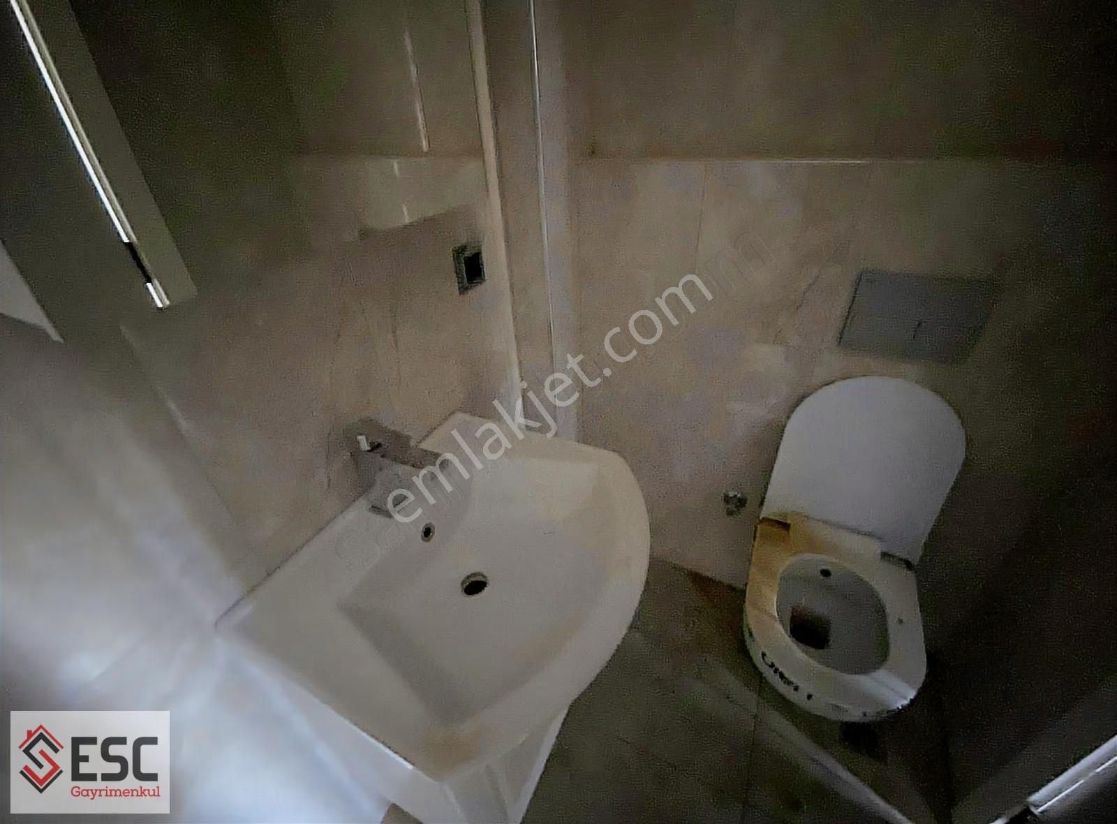 Esc'den Akdeniz Mh'de Geniş Ve Lüks 2+1 Satılık Daire Esc2015 - Görsel 3