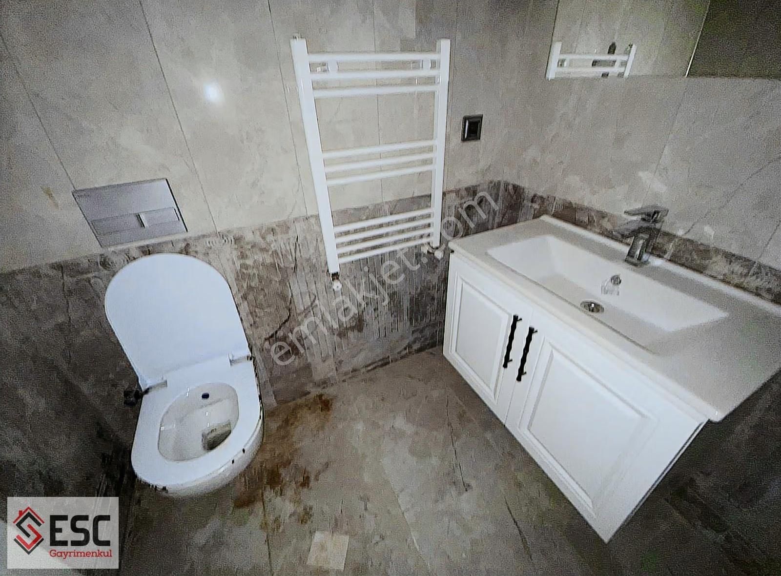 Esc'den Akdeniz Mh'de Geniş Ve Lüks 2+1 Satılık Daire Esc2015 - Görsel 12