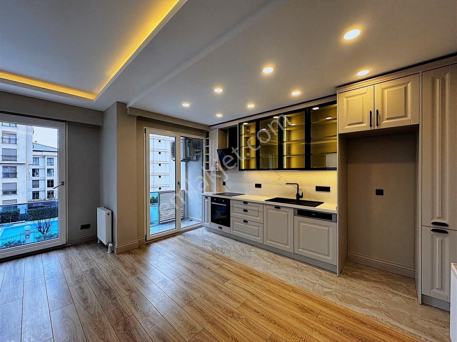 Poyraz'dan Suadiye'de Site Konseptli 7/24 Güvenlikli Havuzlu 2+1 - Görsel 12