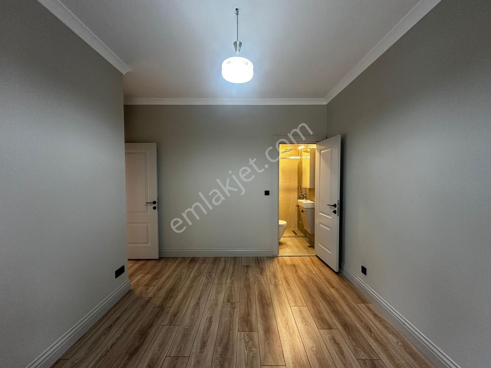 Poyraz'dan Suadiye'de Site Konseptli 7/24 Güvenlikli Havuzlu 2+1 - Görsel 23