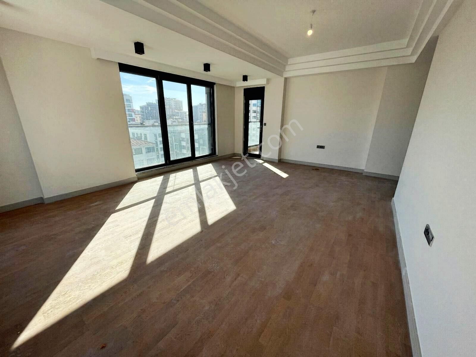 Poyraz'dan Erenköy'de Sıfır Binada Balkonlu 120 M2 Net Satılık - Görsel 2