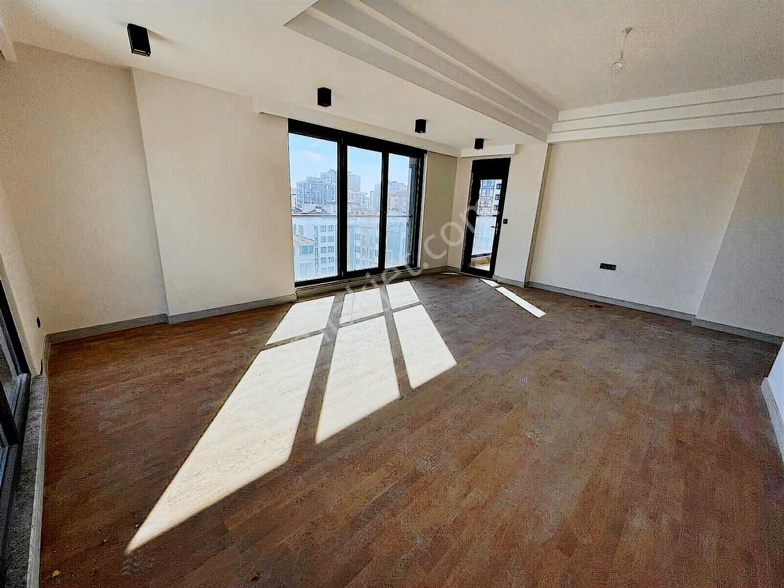 Poyraz'dan Erenköy'de Sıfır Binada Balkonlu 120 M2 Net Satılık - Görsel 8