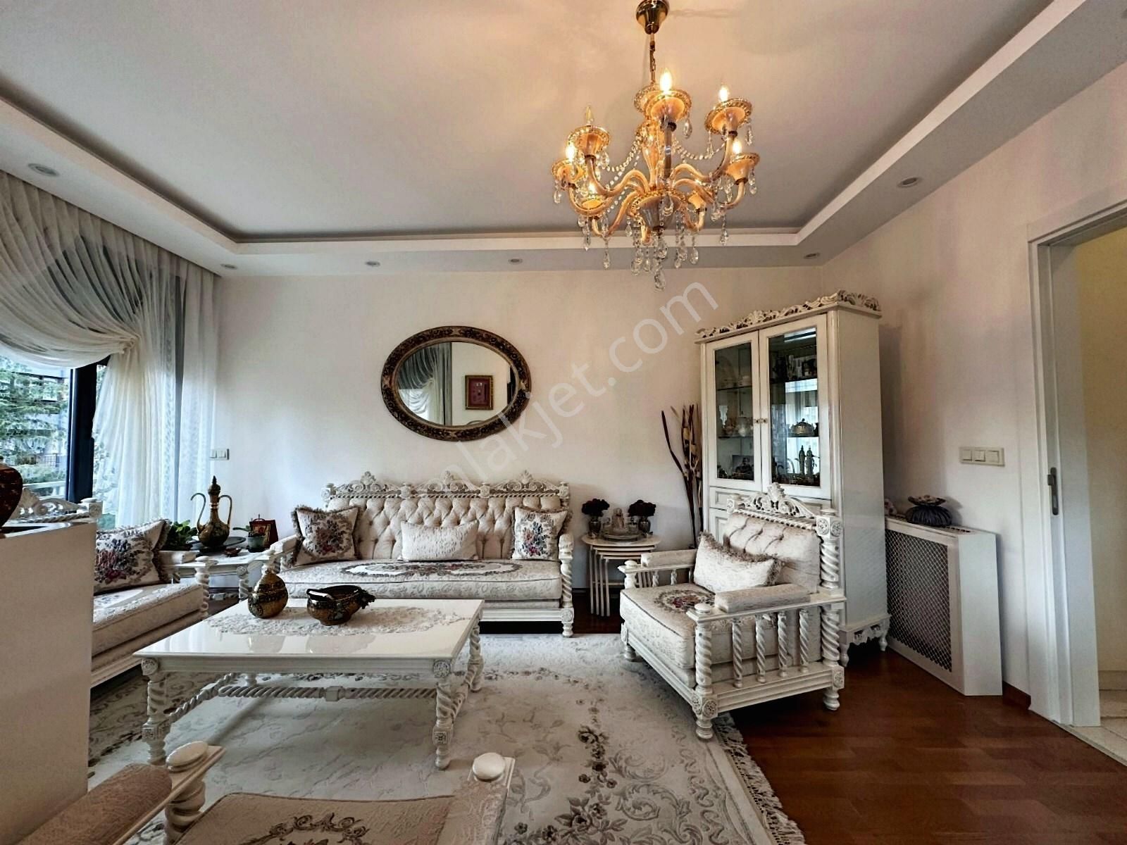 Poyraz'dan Kozyatağında Kozy Avm'ye Yakın Balkonlu 80 M2 Net 3+1 - Görsel 3