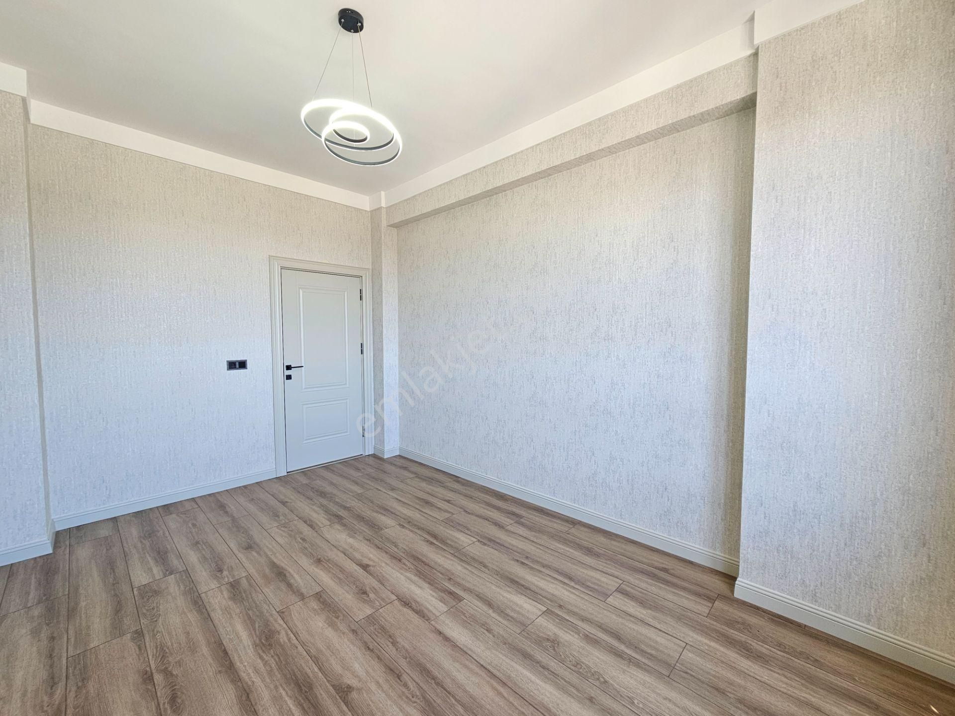 Çevre Yoluna Yakın İşyapar Gayrimenkul'den Sıfır Site İçi Lüks 4+1 Daire - Görsel 32