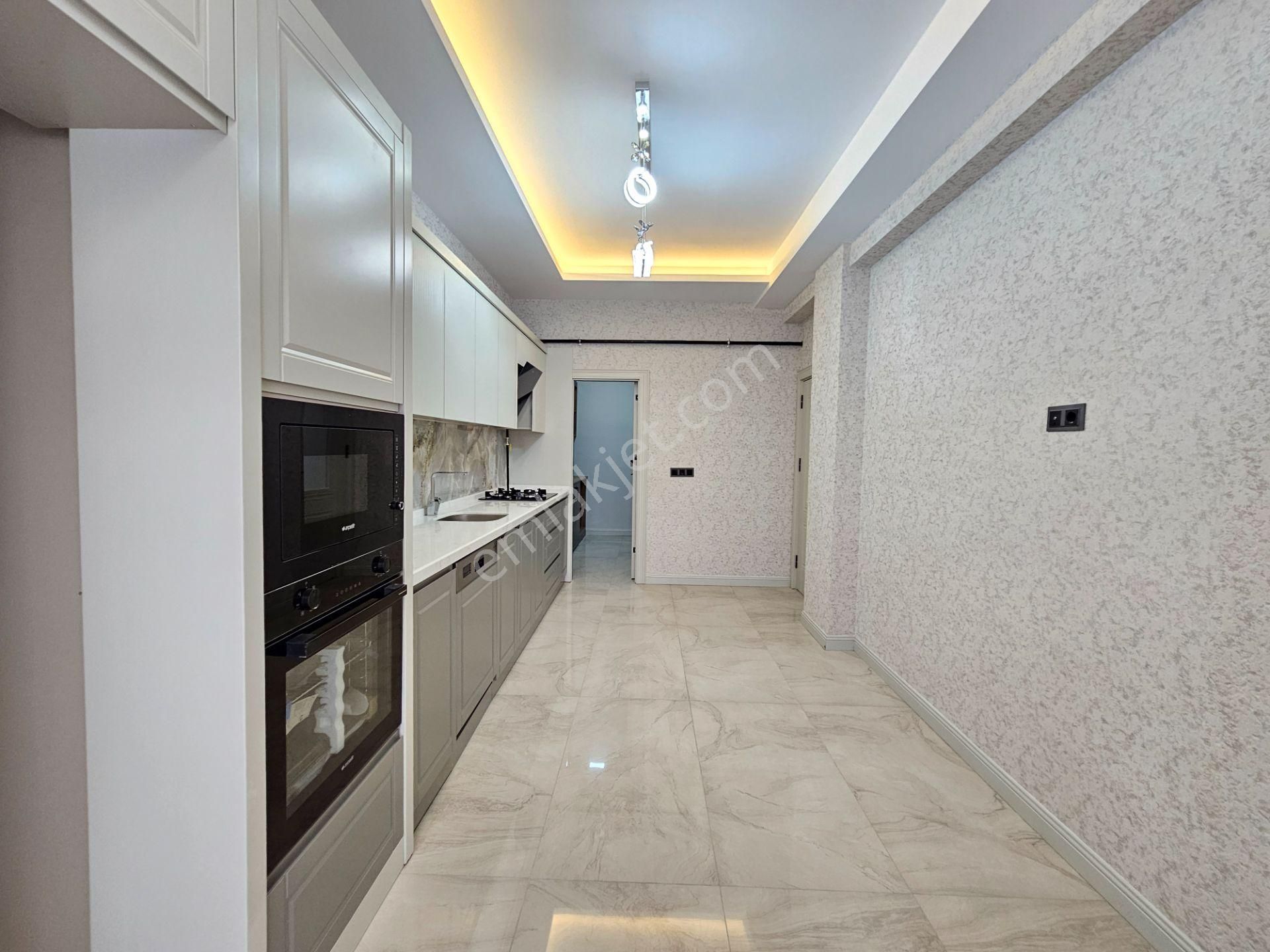 Çevre Yoluna Yakın İşyapar Gayrimenkul'den Sıfır Site İçi Lüks 4+1 Daire - Görsel 15