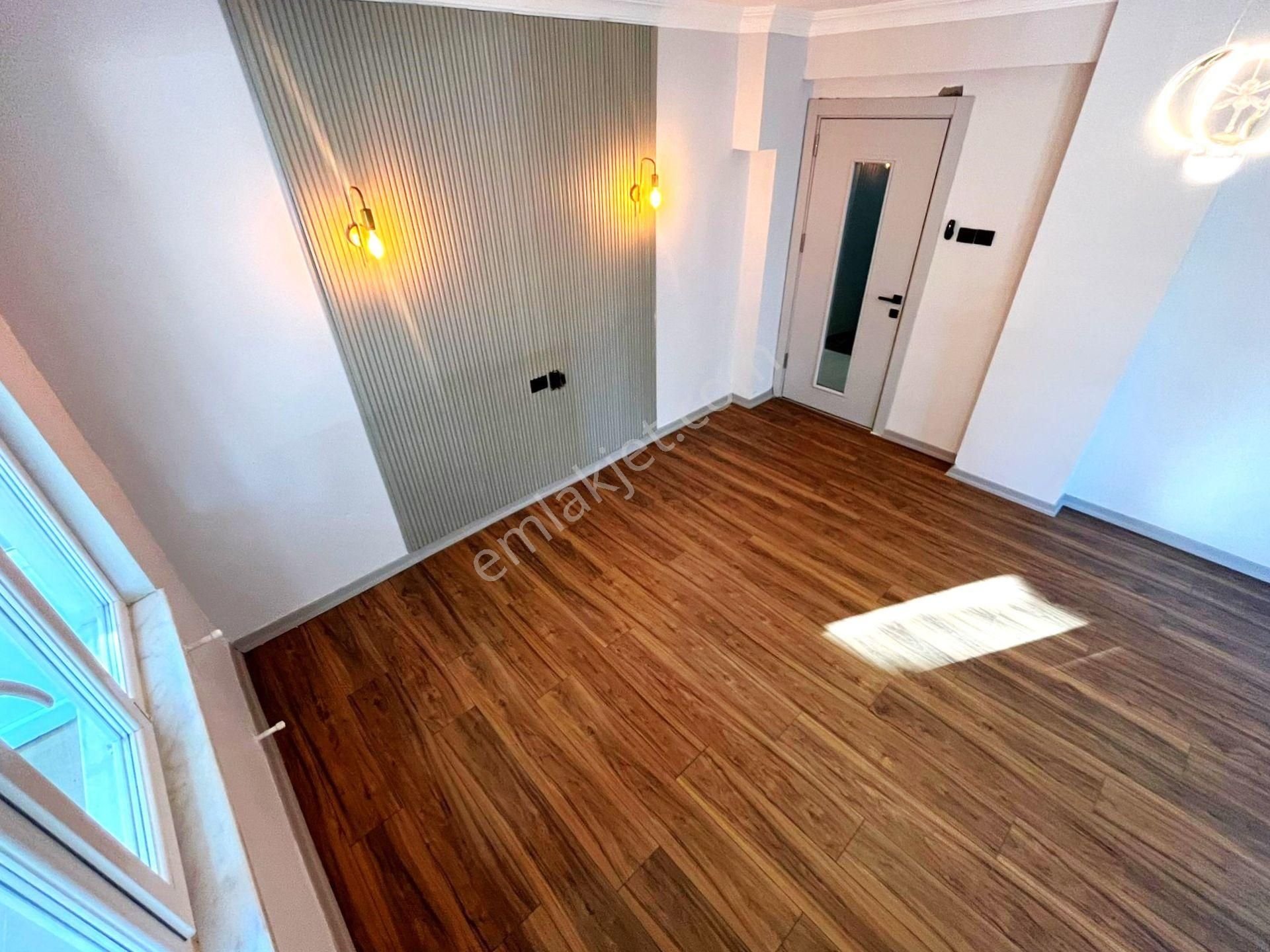 Aygül'den Akçay'da Ayrı Mutfaklı İçi Full Yapılı Ara Kat Geniş Kapalı Balkonlu 2+1 Satılık Lüx Daire - Görsel 11