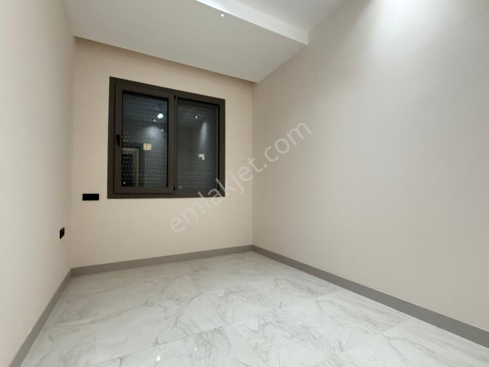 Binyapı'dan Yenişafakta Havuzlu Site İçerisinde Lüks Daireler ! - Görsel 2