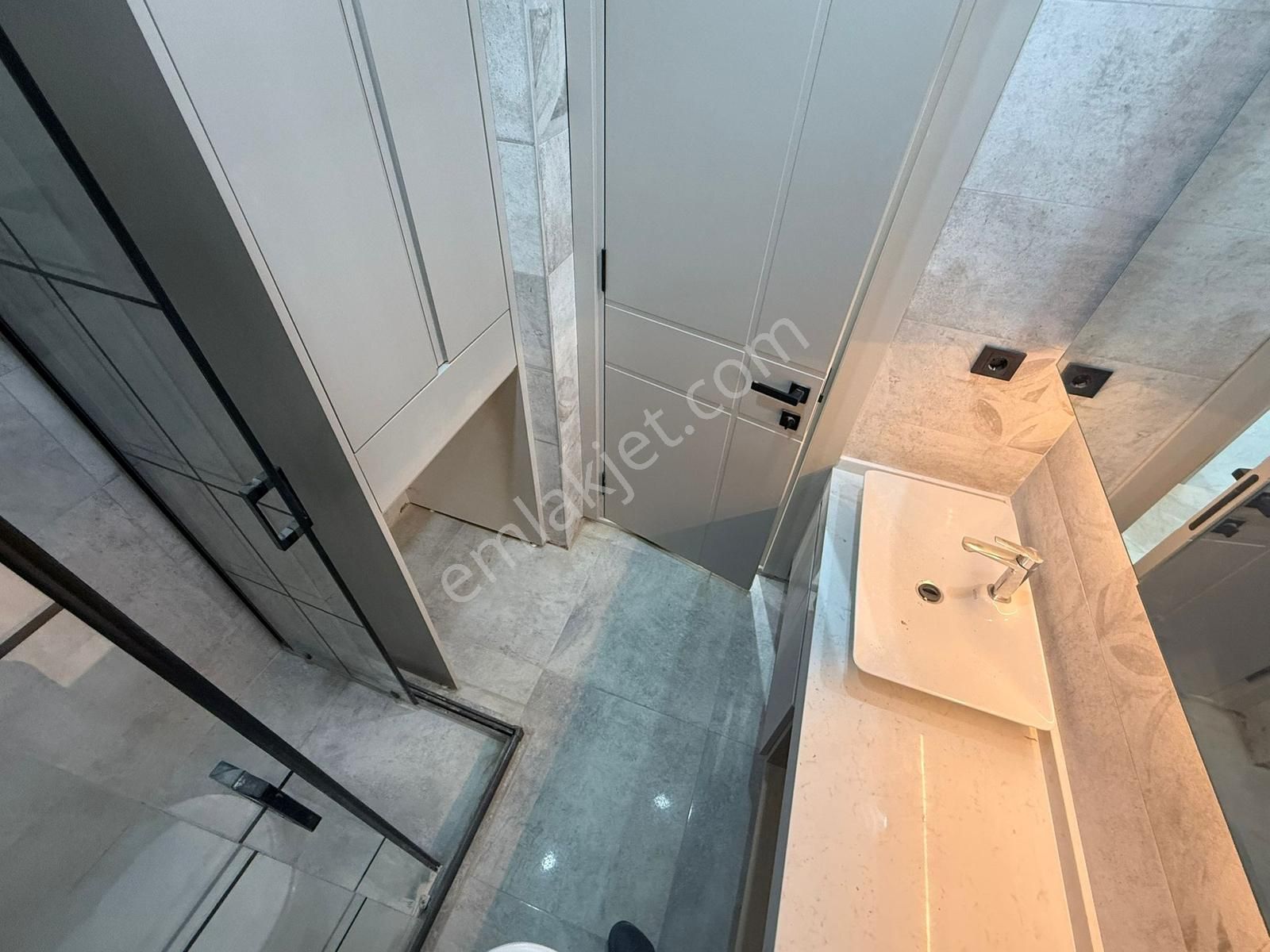 Binyapı'dan Yenişafakta Havuzlu Site İçerisinde Lüks Daireler ! - Görsel 20