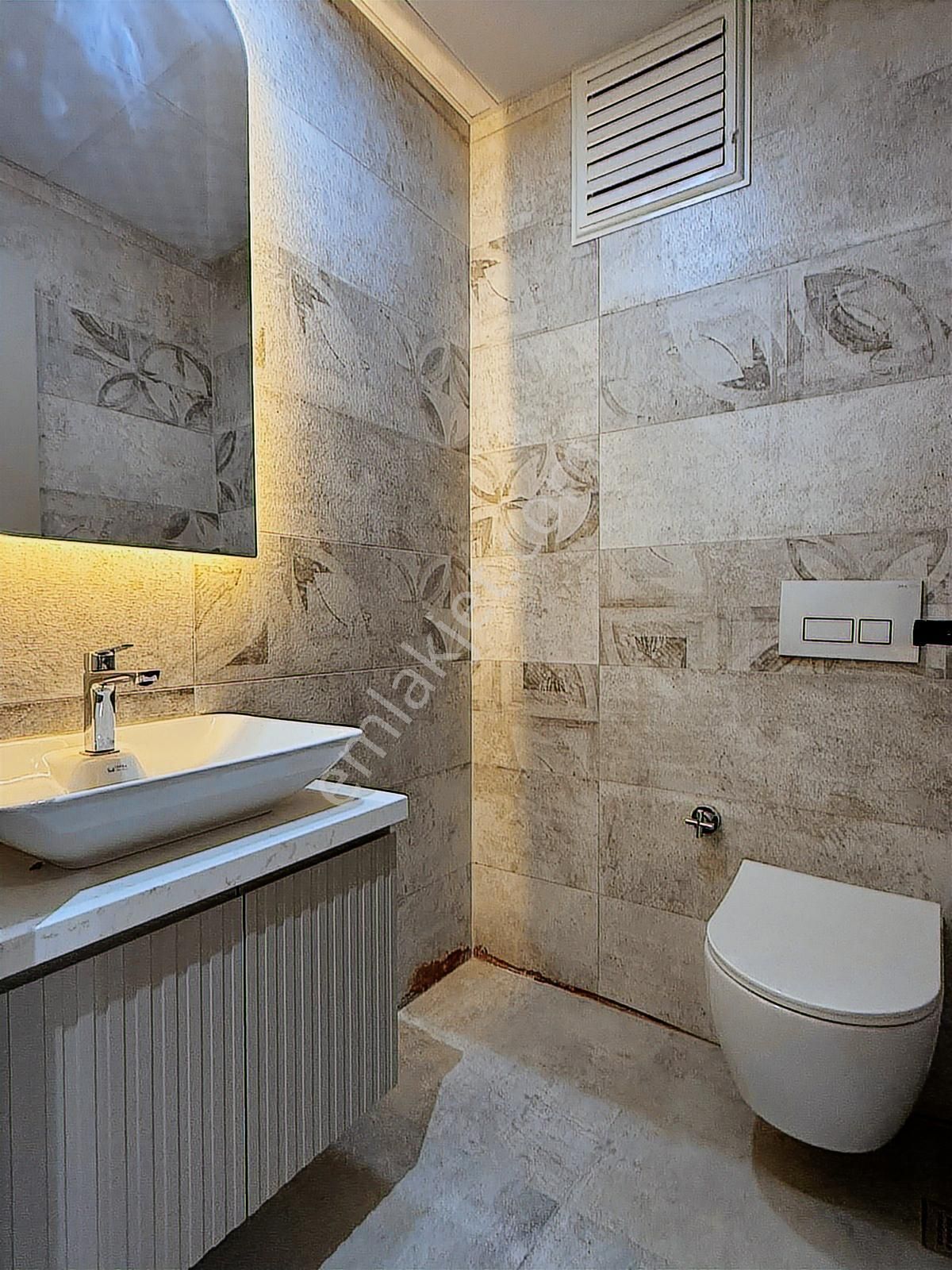 Binyapı'dan Yenişafakta Havuzlu Site İçerisinde Lüks Daireler ! - Görsel 16