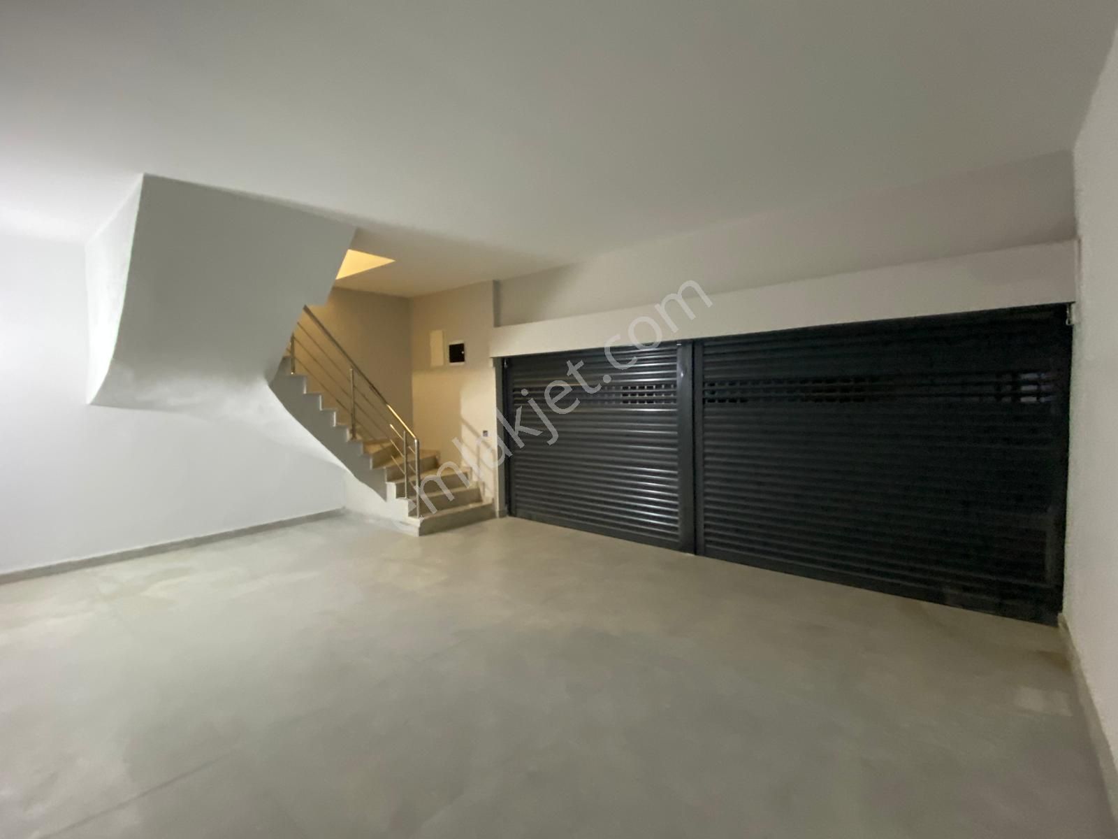 Ulukent Kent'2 De Satılık Site İçi 3 Katlı Taş Tribleks Villa - Görsel 35