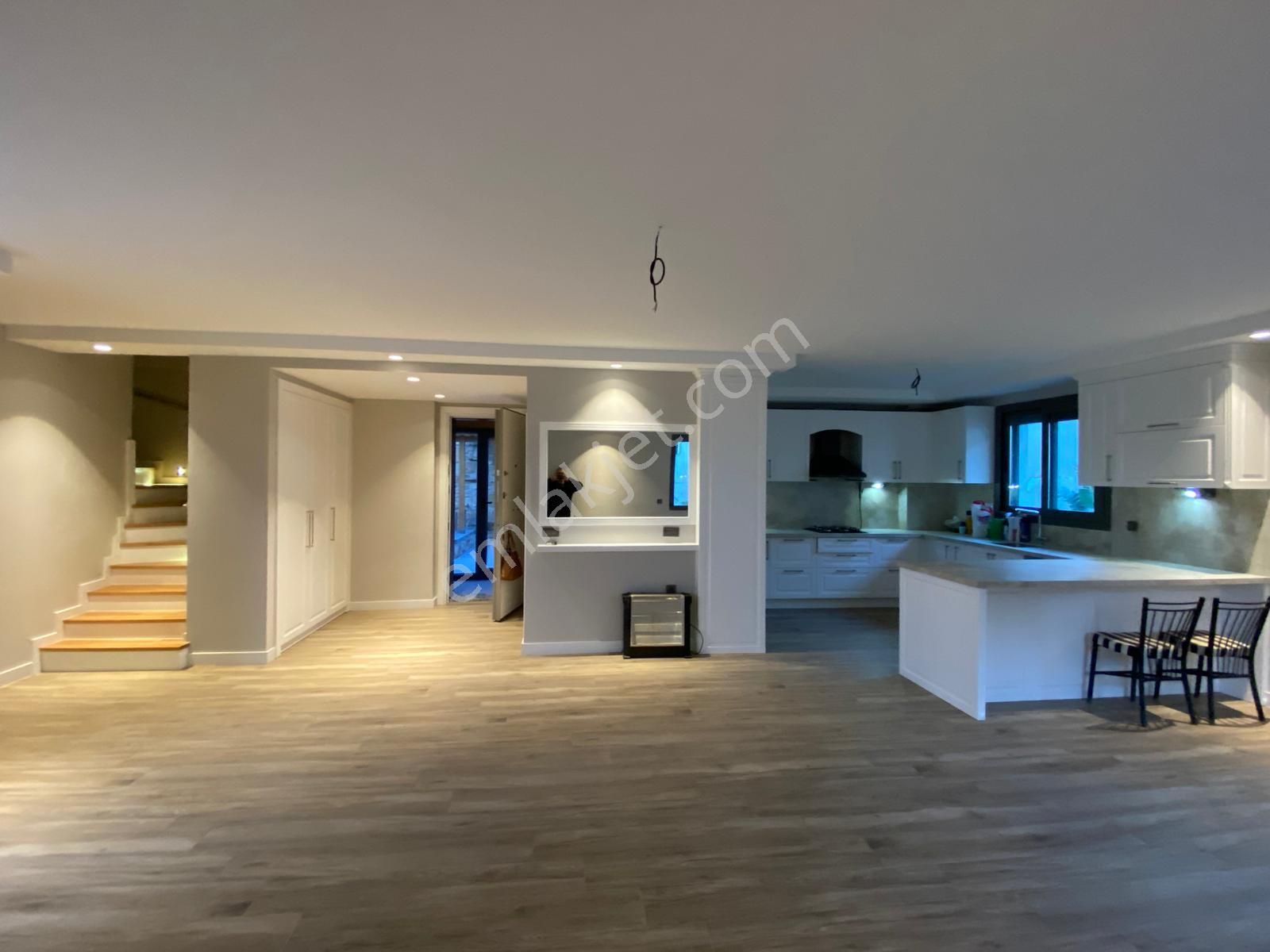 Ulukent Kent'2 De Satılık Site İçi 3 Katlı Taş Tribleks Villa - Görsel 18