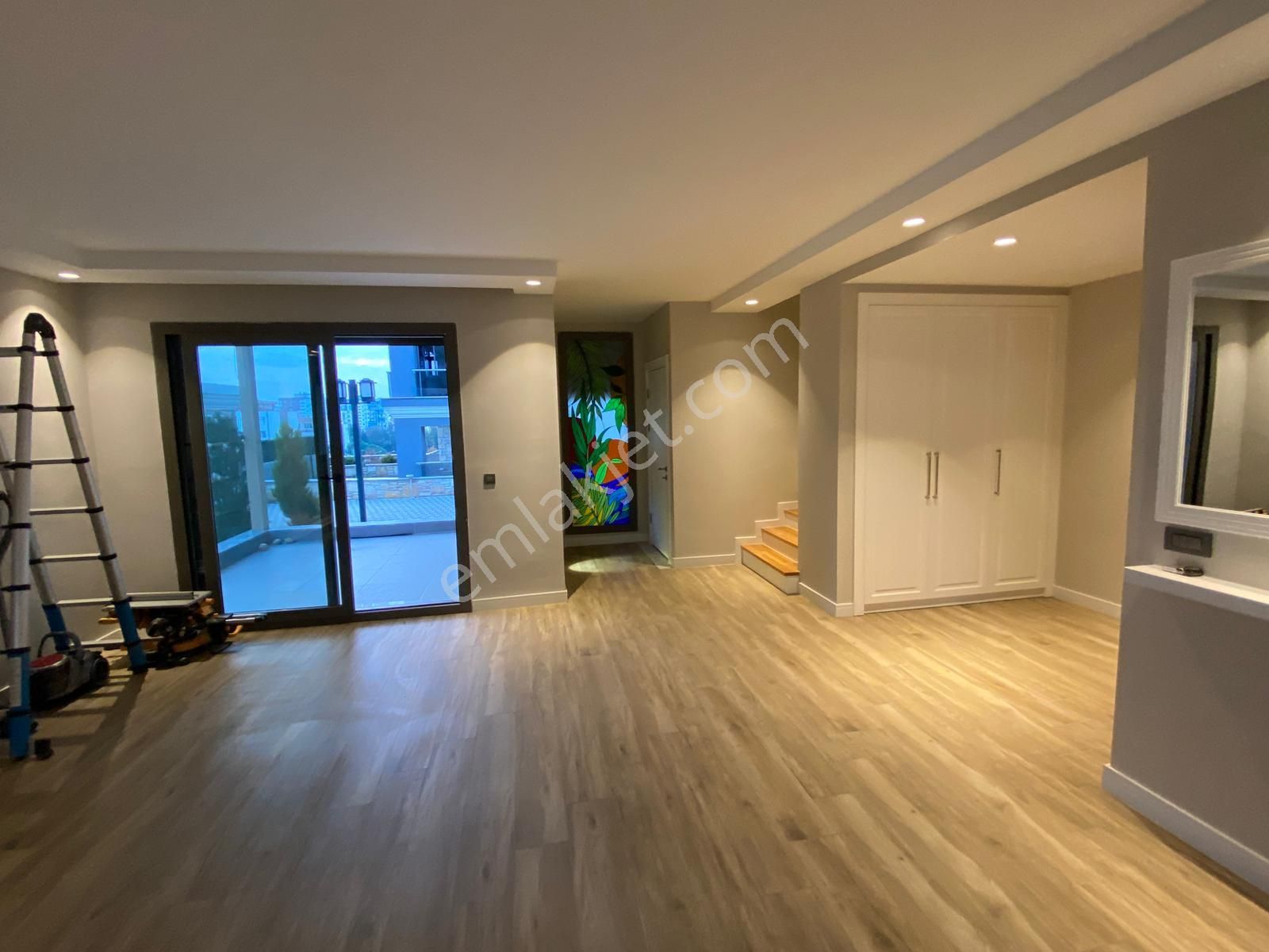 Ulukent Kent'2 De Satılık Site İçi 3 Katlı Taş Tribleks Villa - Görsel 14