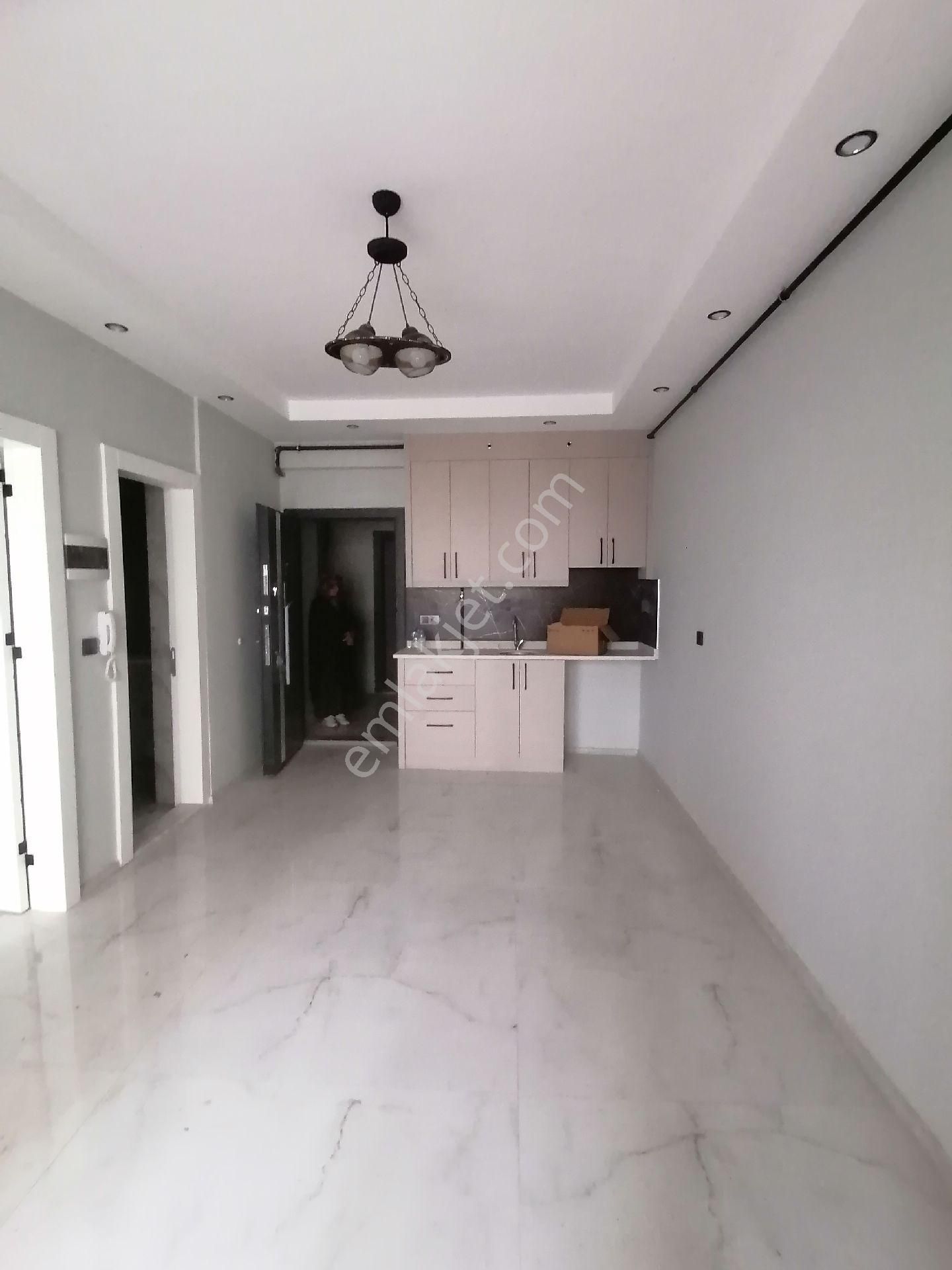 Sırakapılar Mahallesinde Lozan Cd Mevki Fırat Pastanesi Yakını Sıfır Apartlar - Görsel 3