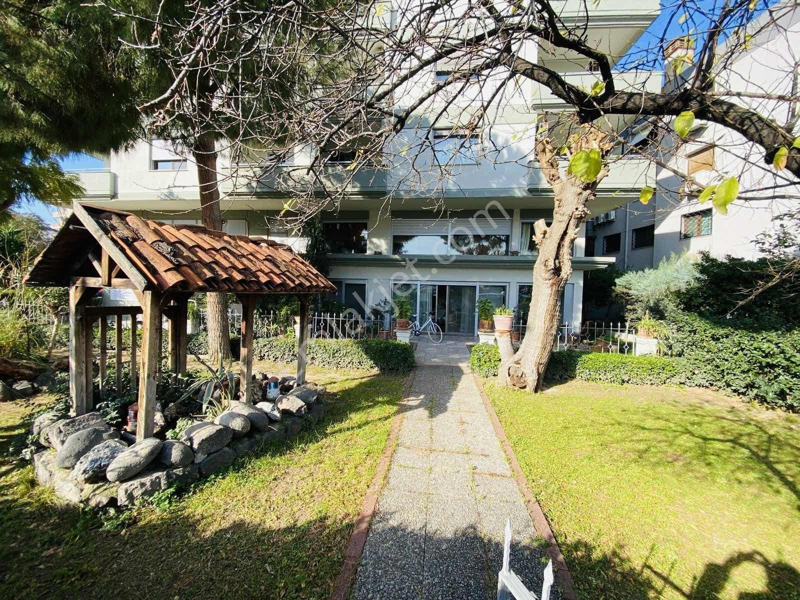 Bostanlı Villa Tadında Bahçeli Satılık 4+1 Dubleks - Görsel 15