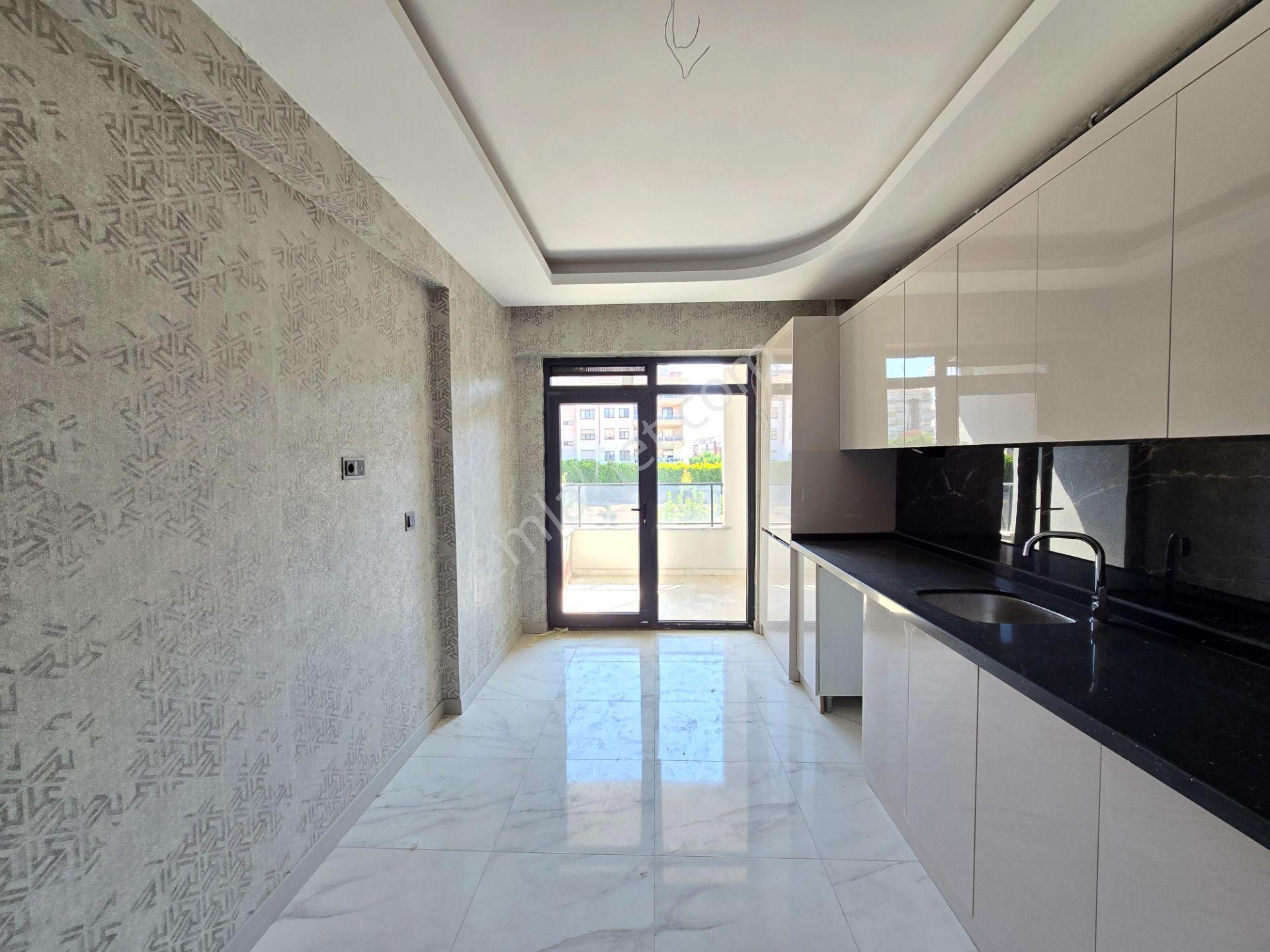 Şafak Caddesi Yakını İşyapar Gayrimenkul Den Lüks 4+1 Daire - Görsel 12