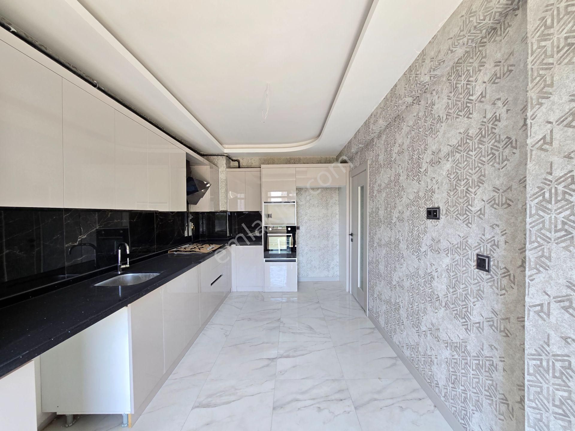 Şafak Caddesi Yakını İşyapar Gayrimenkul Den Lüks 4+1 Daire - Görsel 15