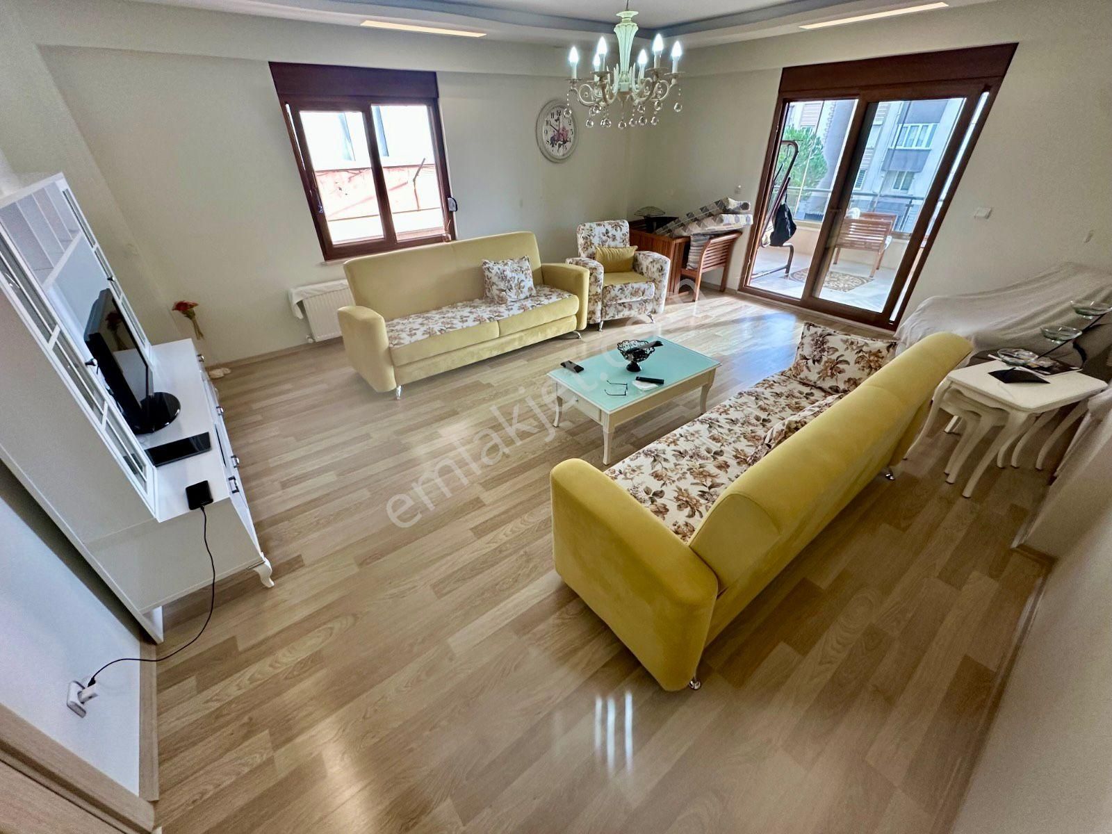 🏡 Referans'tan Akçay Merkez'de Geniş Ferah 3+1 Daire - Görsel 3