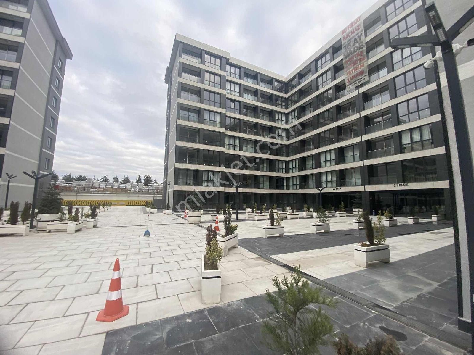 İpektaş Cadde'de Sıfır Full Eşyalı 7/24 Güv.1+1 Kiralık Daire - Görsel 11