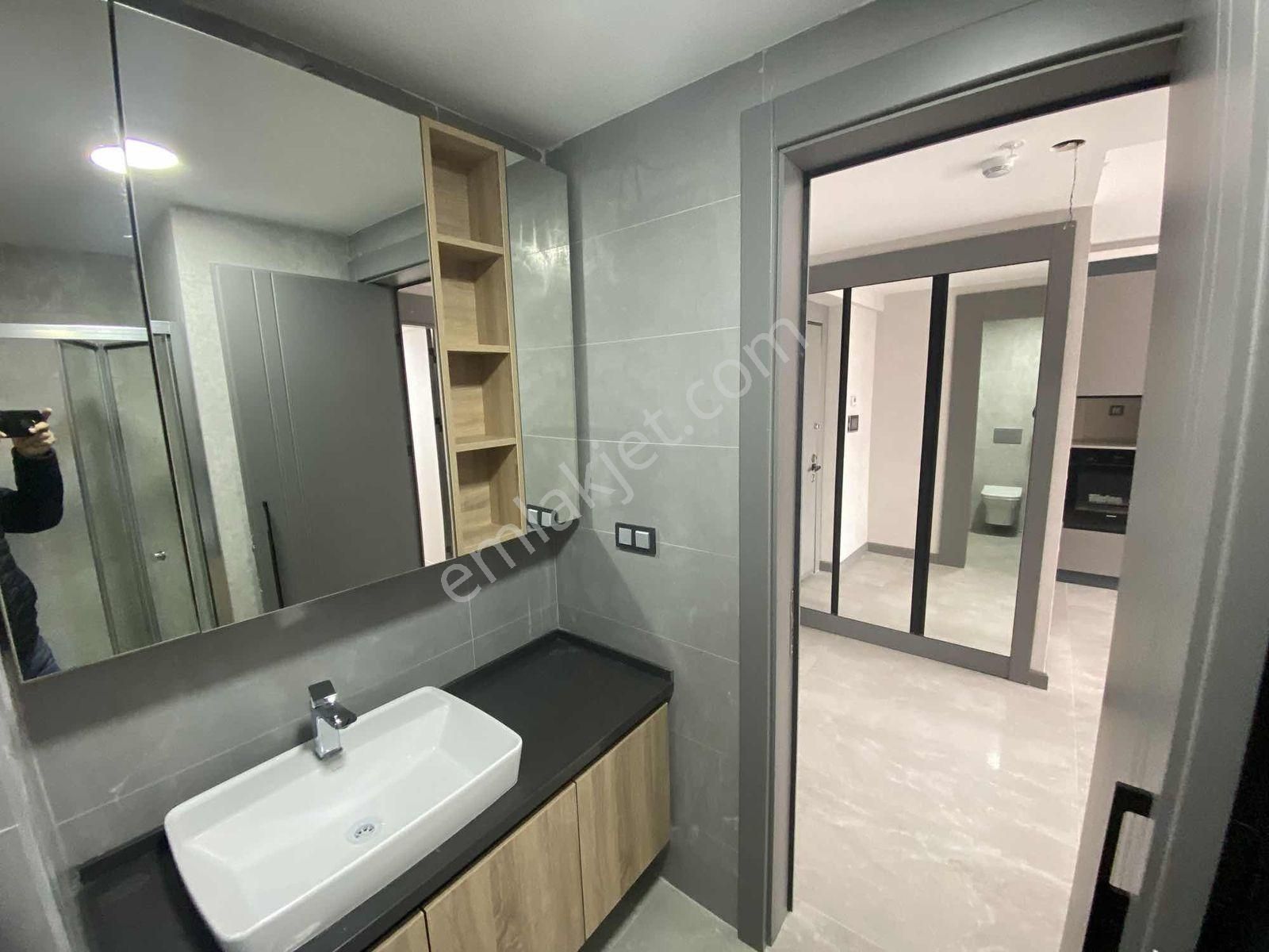 İpektaş Cadde'de Sıfır Full Eşyalı 7/24 Güv.1+1 Kiralık Daire - Görsel 6