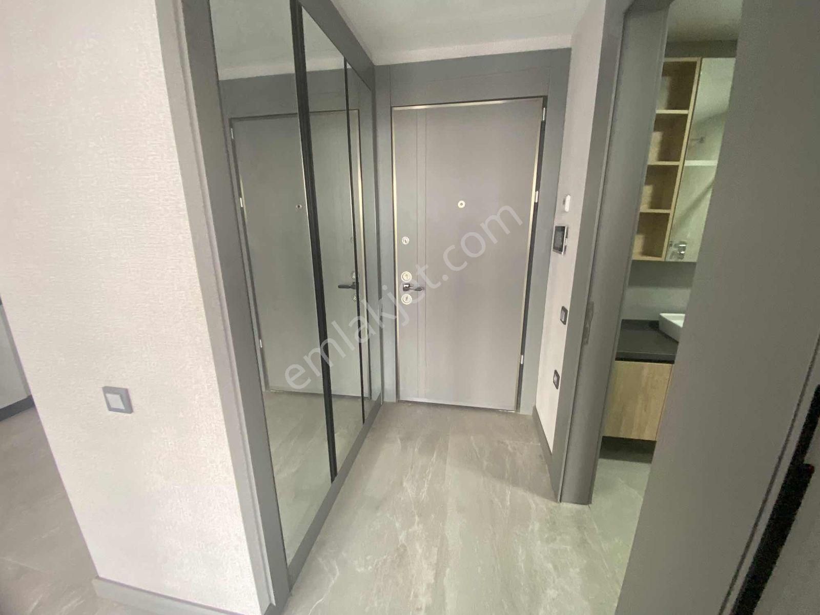 İpektaş Cadde'de Full Eşyalı 7/24 Güv. 1+1 Kiralık Daire - Görsel 14