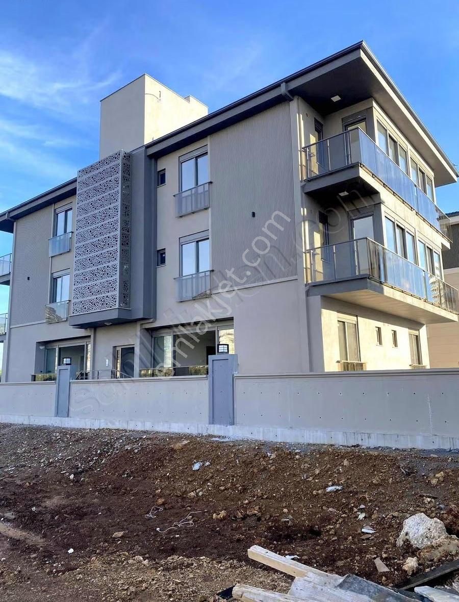 Döşemealtın'da Üniversite Ve Hastane Yakını Kiralık 1+1 Daire - Görsel 7