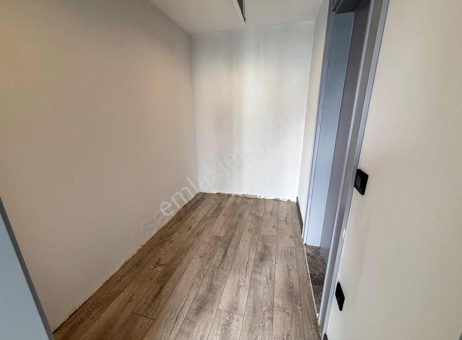 Döşemealtın'da Müstakil Havuz'lu 4+1 Villa - Görsel 5