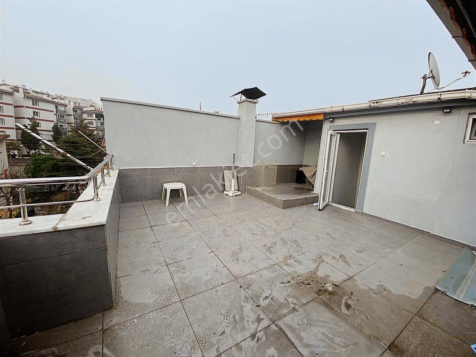 Batıkent İnönümah. Yapılı Bahçeli Teraslı 5.5+1 Kiralık Müstakil - Görsel 23
