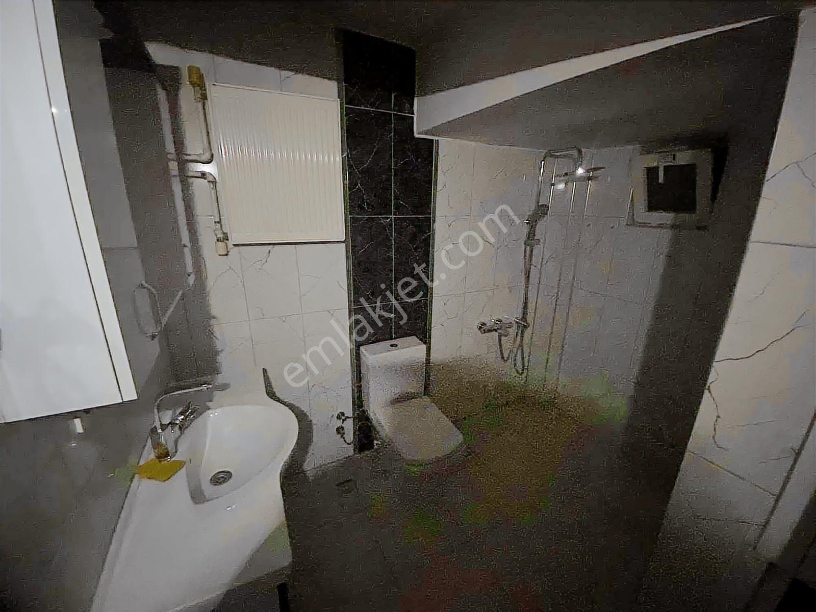 Batıkent İnönümah. Yapılı Bahçeli Teraslı 5.5+1 Kiralık Müstakil - Görsel 17