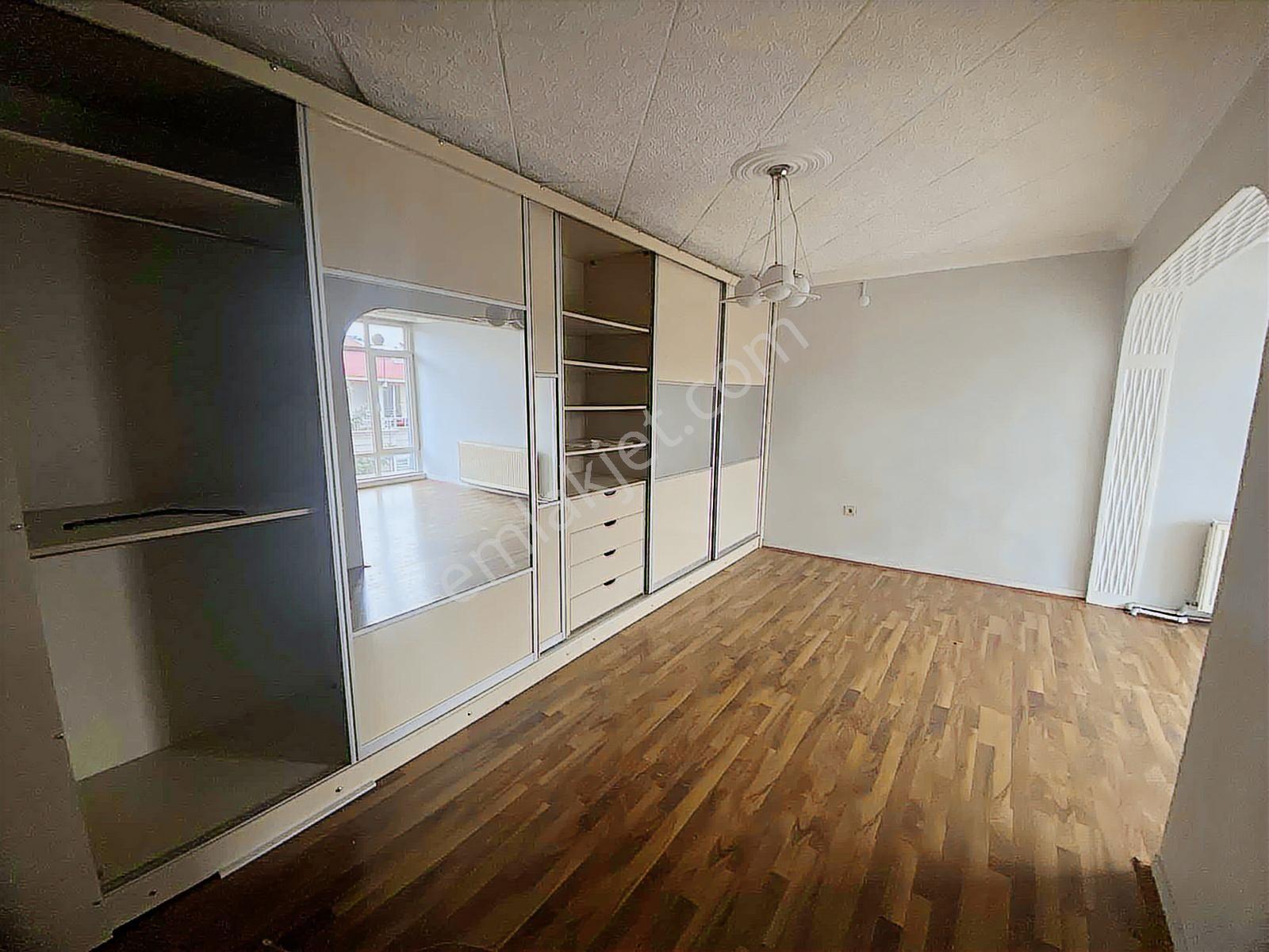 Batıkent İnönümah. Yapılı Bahçeli Teraslı 5.5+1 Kiralık Müstakil - Görsel 30