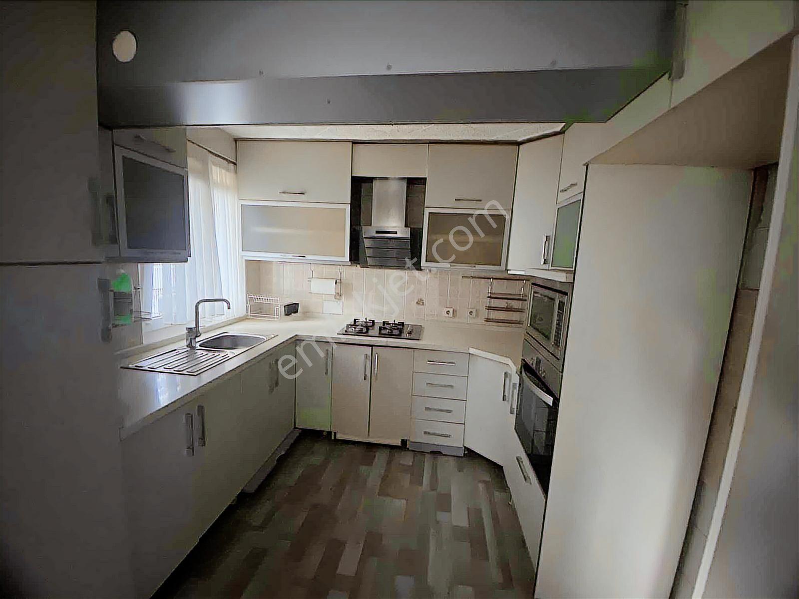 Batıkent İnönümah. Yapılı Bahçeli Teraslı 5.5+1 Kiralık Müstakil - Görsel 19