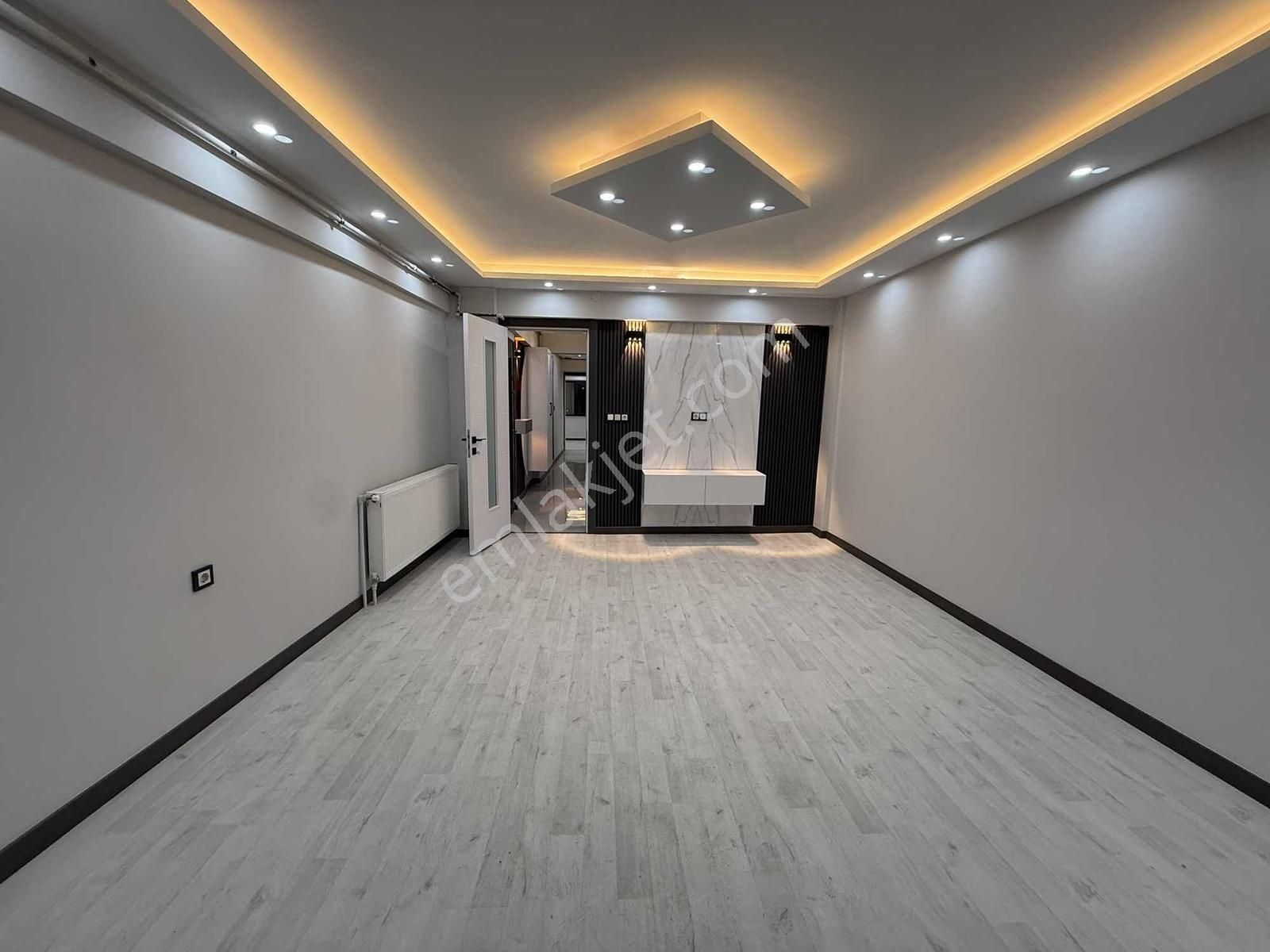 Emlak Center'dan Yarhasanlar Mah Satılık 3+1 Ara Kat Daire - Görsel 26