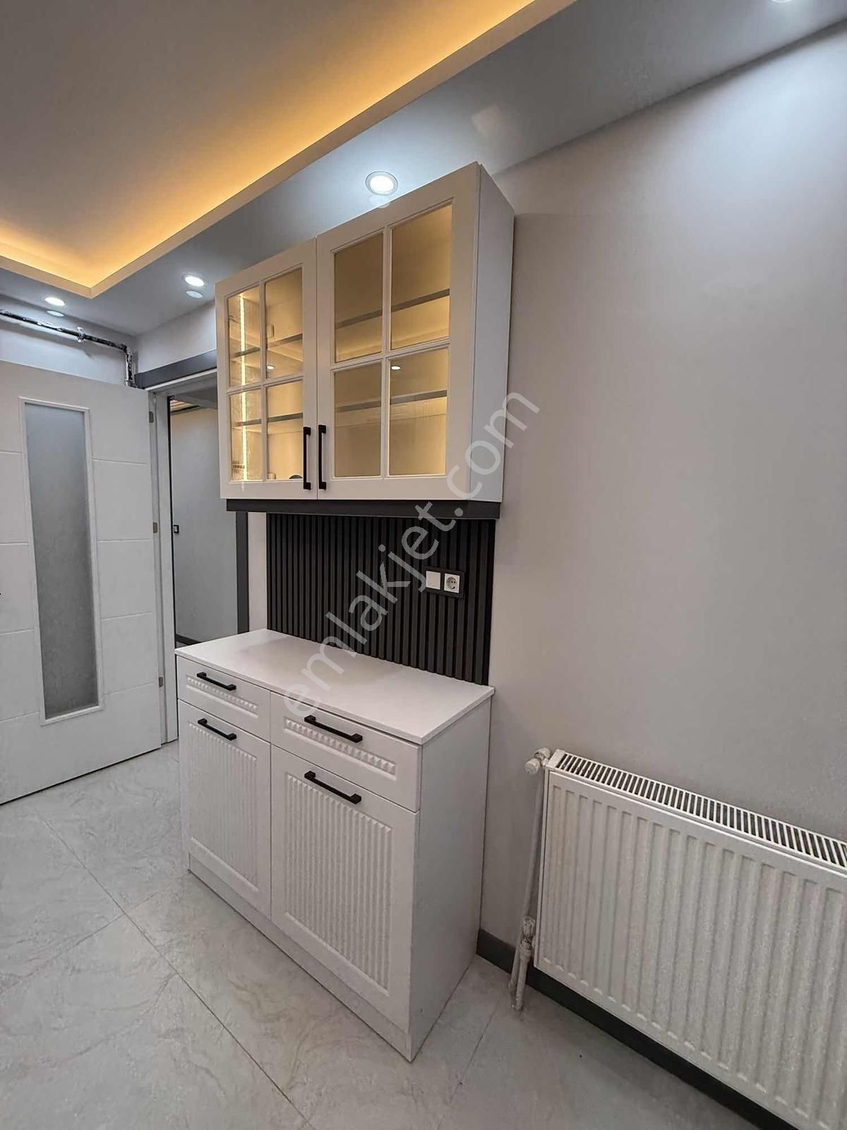 Emlak Center'dan Yarhasanlar Mah Satılık 3+1 Ara Kat Daire - Görsel 29