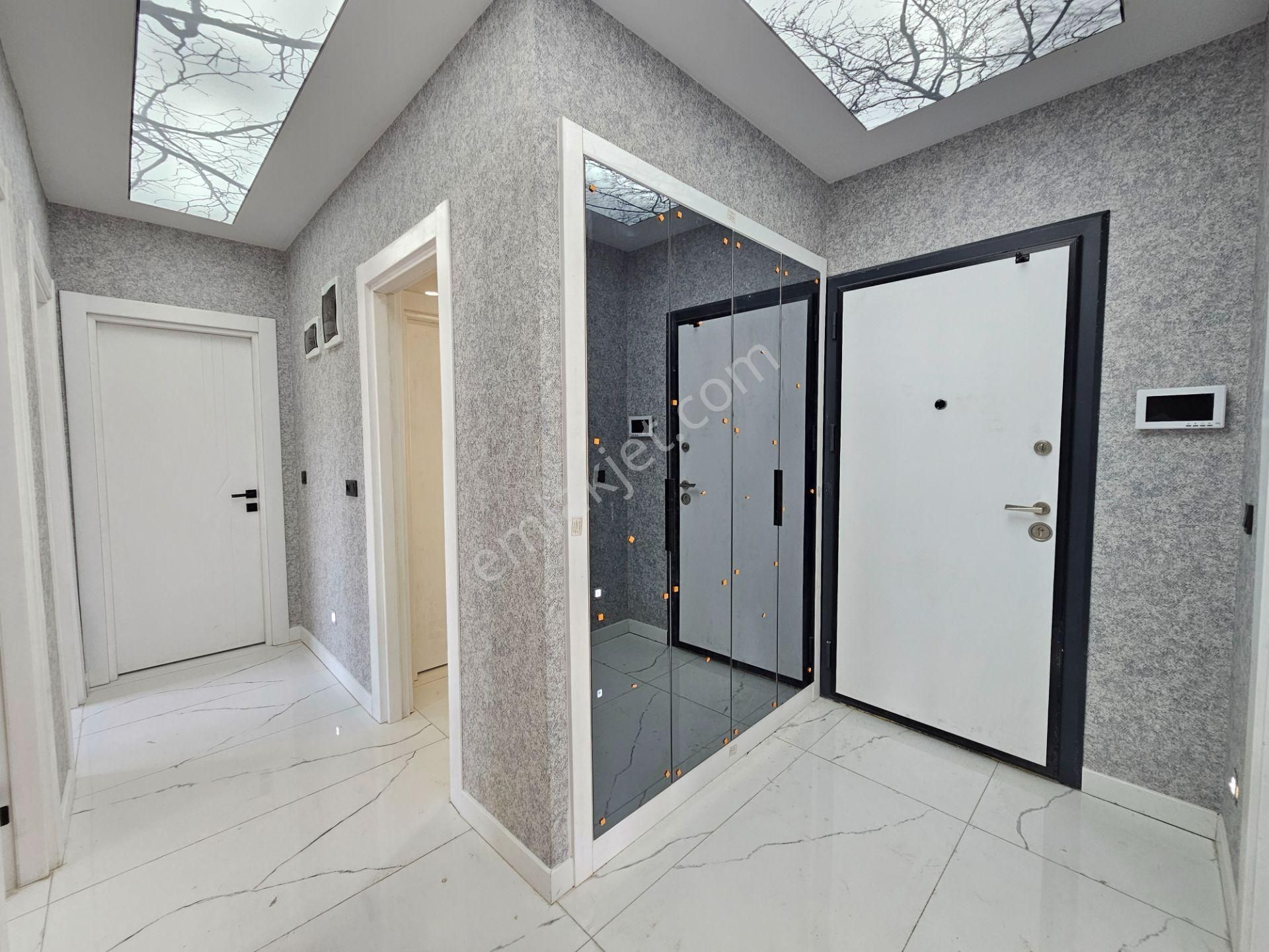 Cadde Yakınıişyapar Gayrimenkul'den Sıfır Lüks 2+1 Daire - Görsel 4