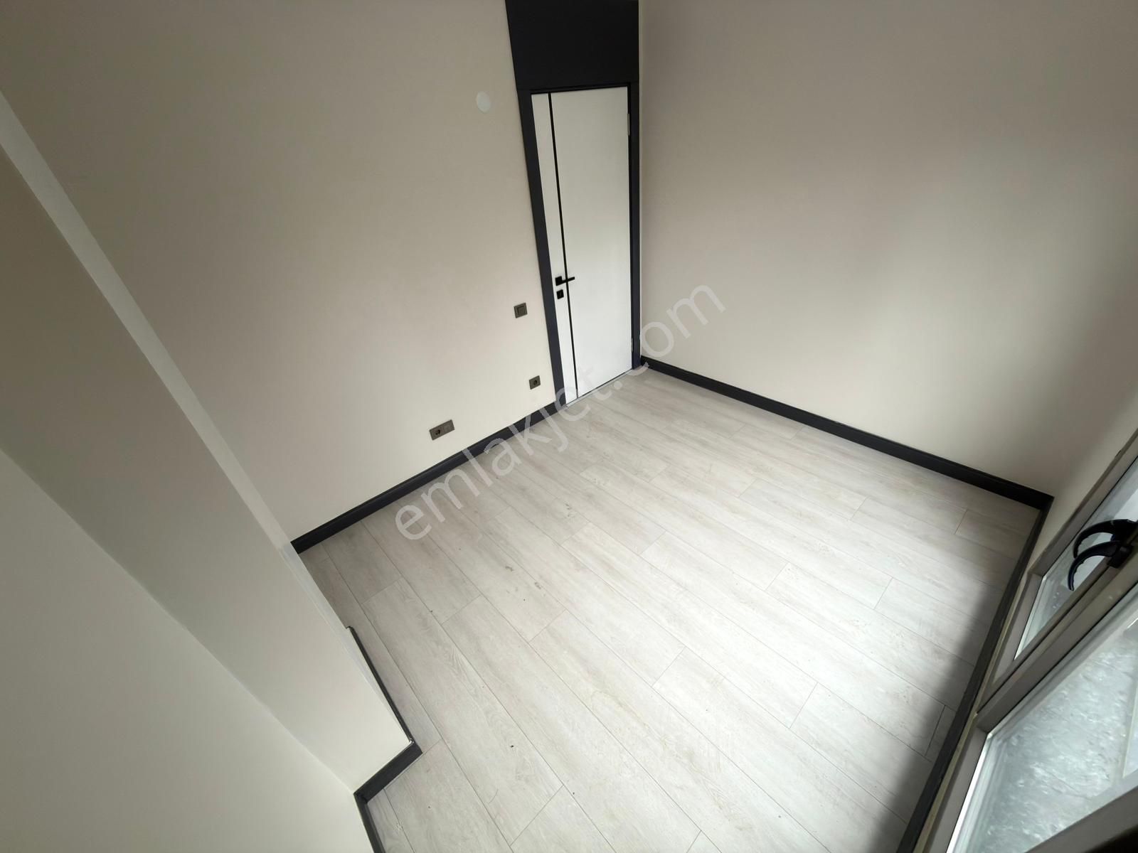 🏡 Referans'tan İkizçay'da Modern Tasarımlı Ebeveyn Banyolu Ön Cpehe 3+1 Dubleks - Görsel 20