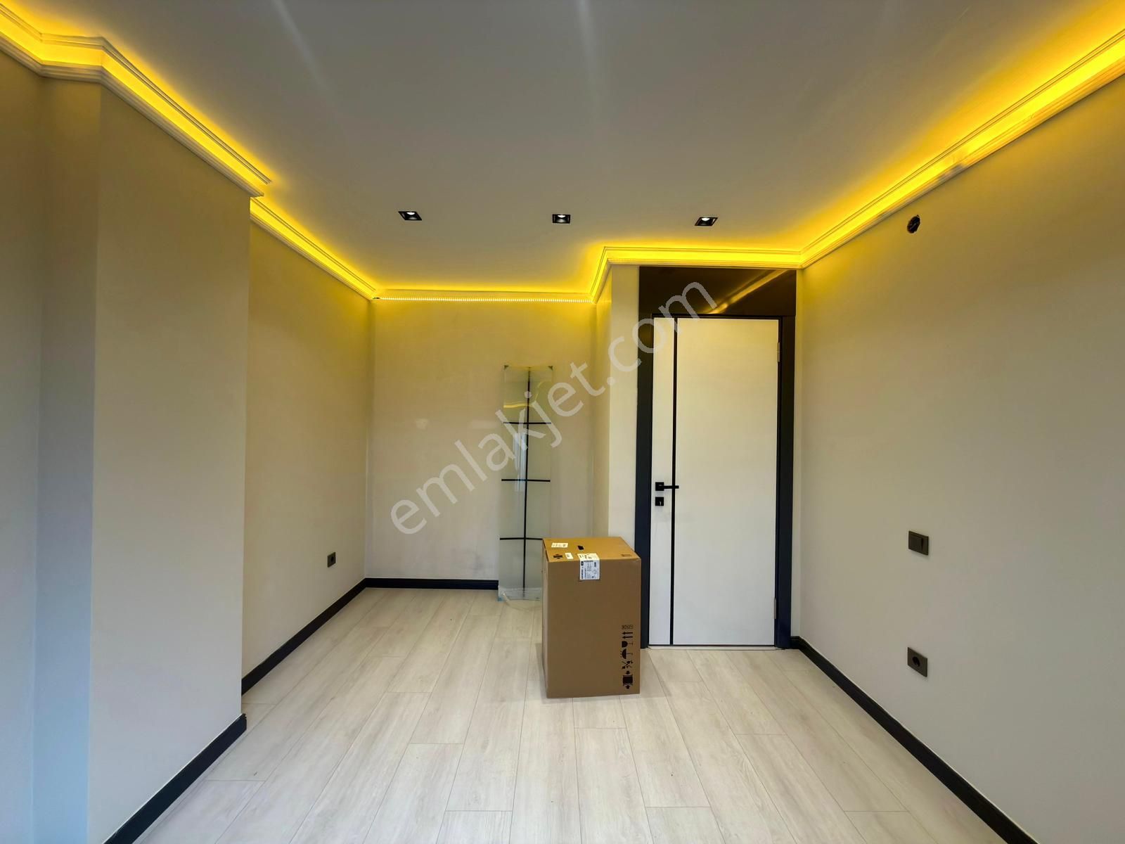 🏡 Referans'tan İkizçay'da Modern Tasarımlı Ebeveyn Banyolu Ön Cpehe 3+1 Dubleks - Görsel 17