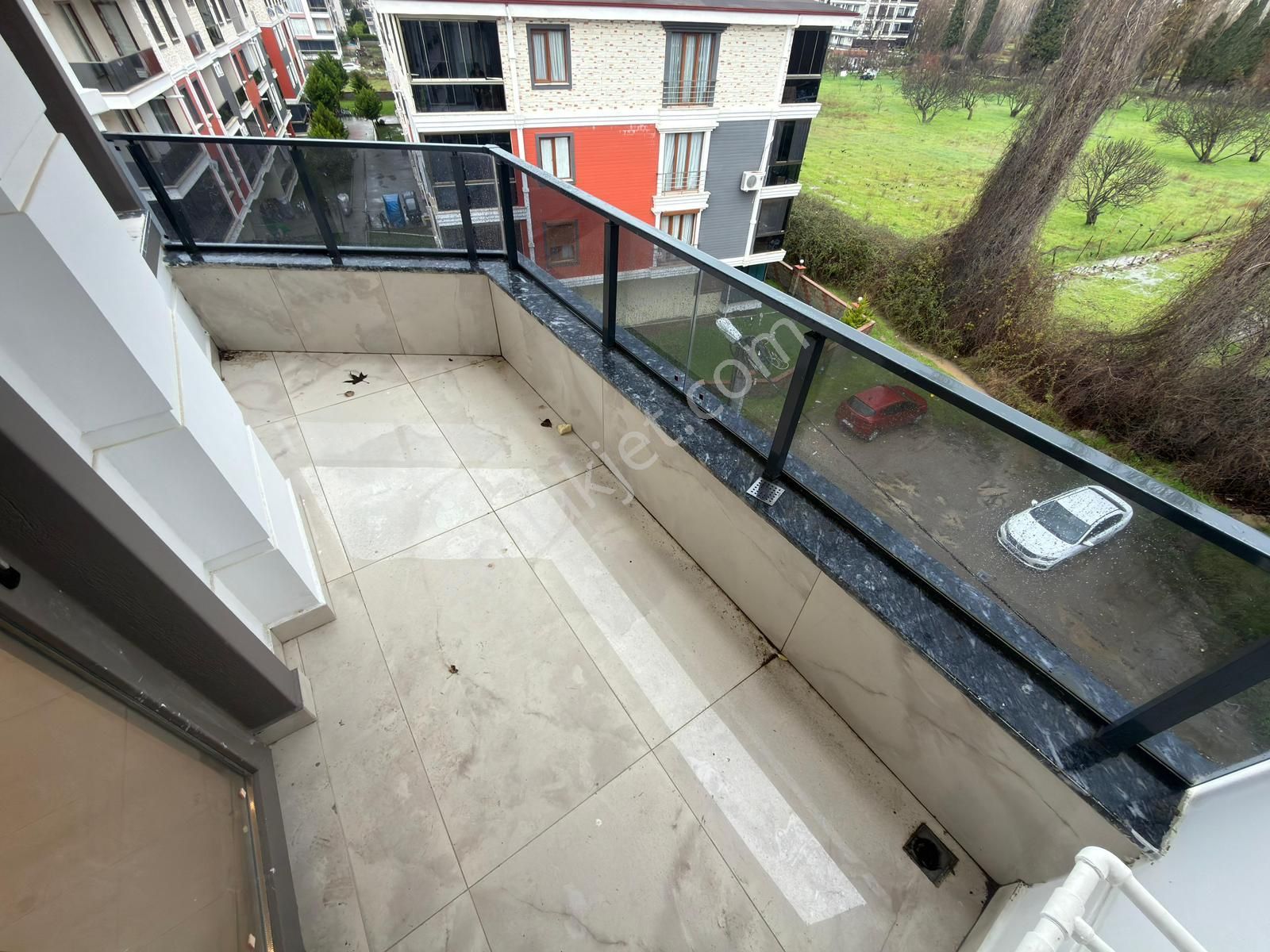 🏡 Referans'tan İkizçay'da Modern Tasarımlı Ebeveyn Banyolu Ön Cpehe 3+1 Dubleks - Görsel 8