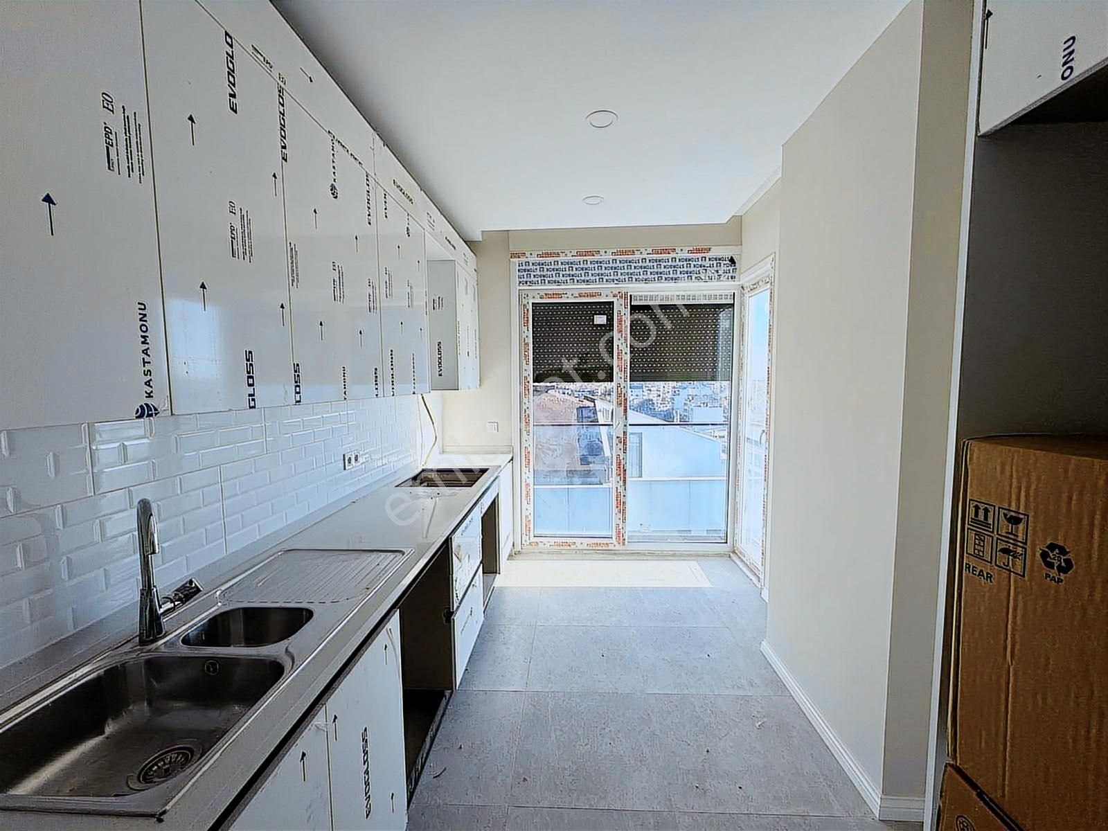 Kapanmaz Deniz Manzaralı,prestijli Konumda Satılık 3+1 Daire - Görsel 33