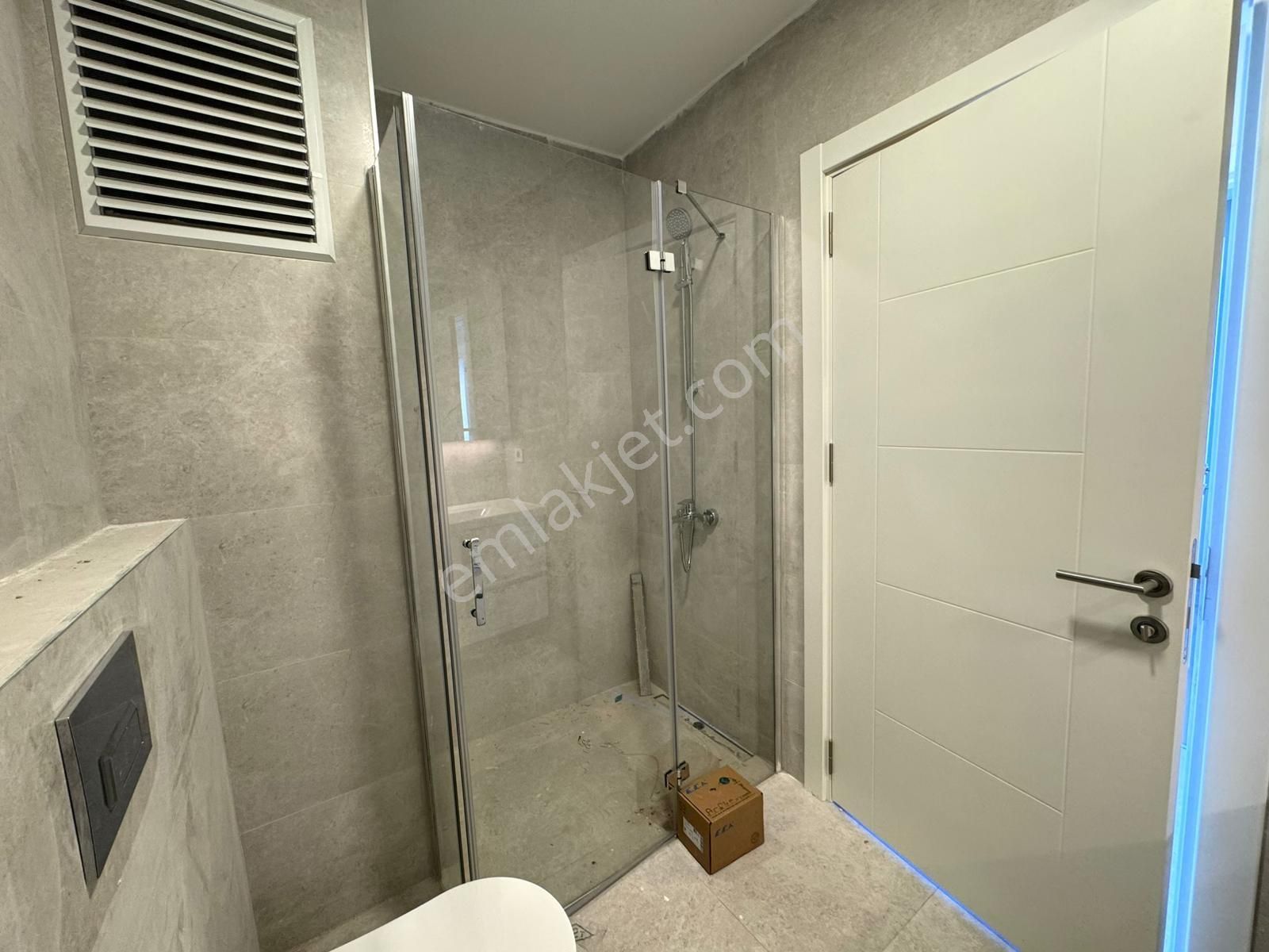 Kapanmaz Deniz Manzaralı,prestijli Konumda Satılık 3+1 Daire - Görsel 25