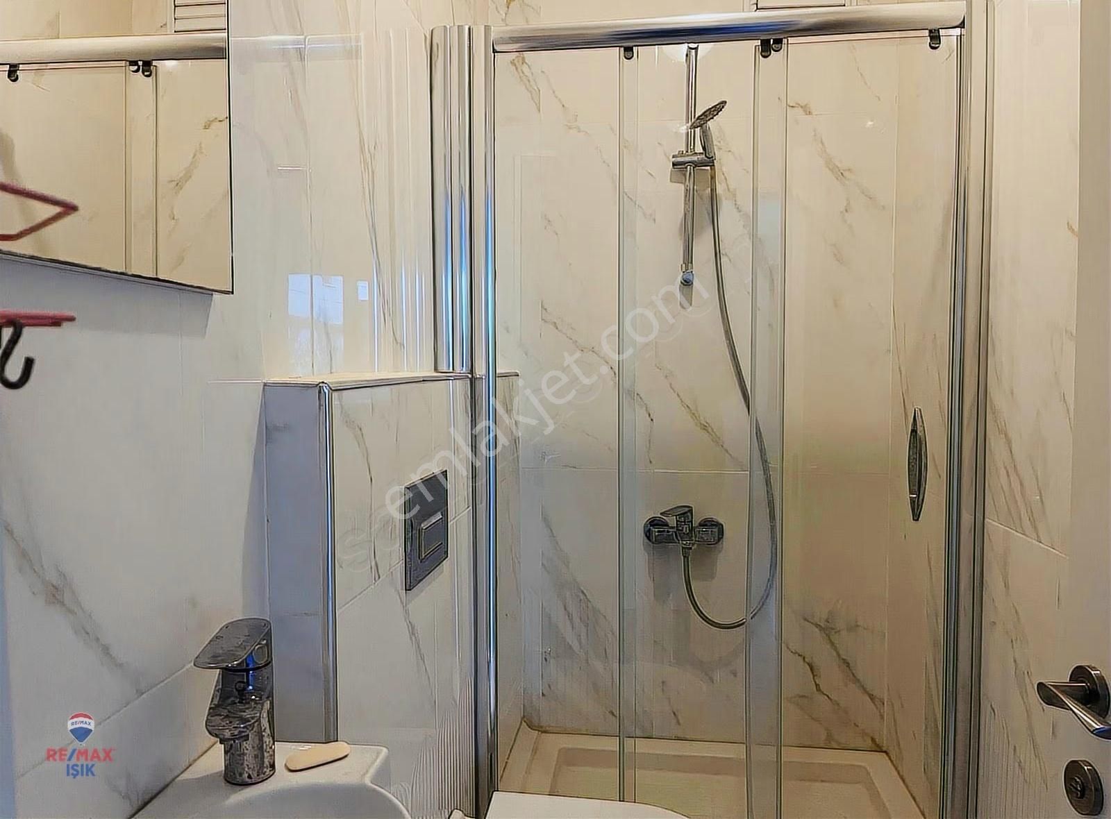 Kurtköy Merkez'de, Lüks Sitede Kiralık Ebeveyn Banyolu Geniş 3+1 - Görsel 25
