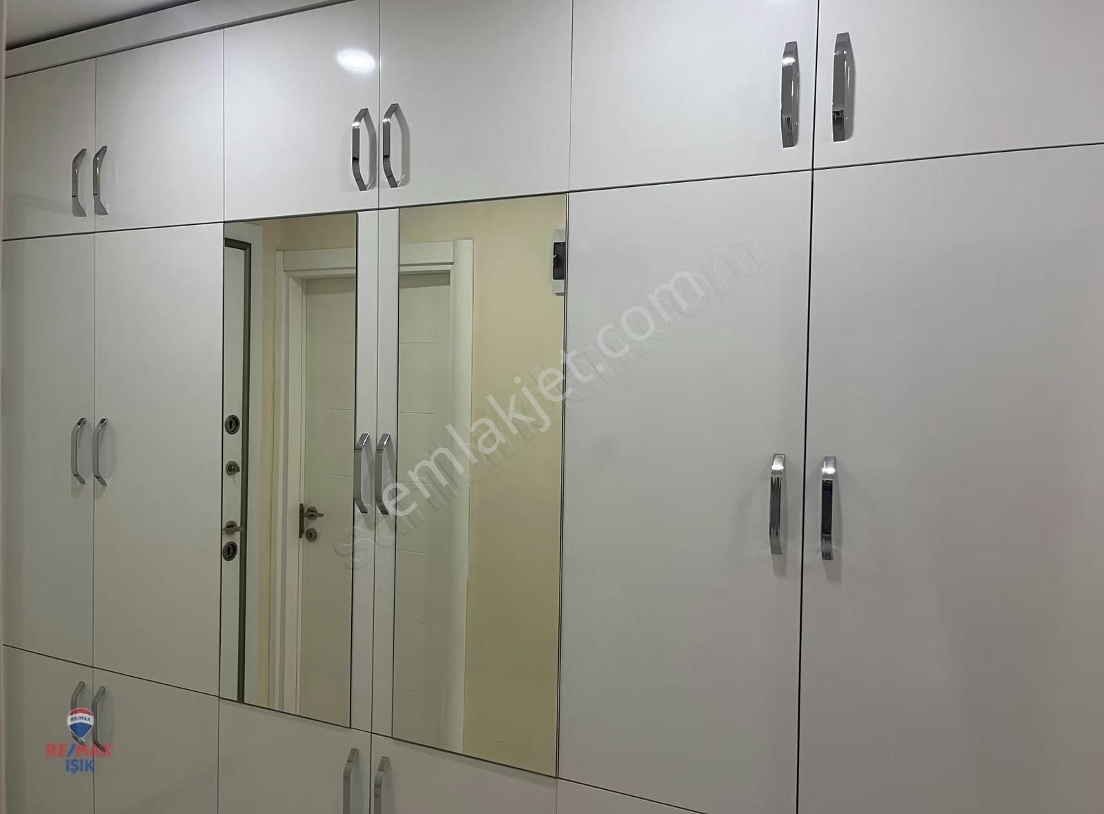 Kurtköy Merkez'de, Lüks Sitede Kiralık Ebeveyn Banyolu Geniş 3+1 - Görsel 22