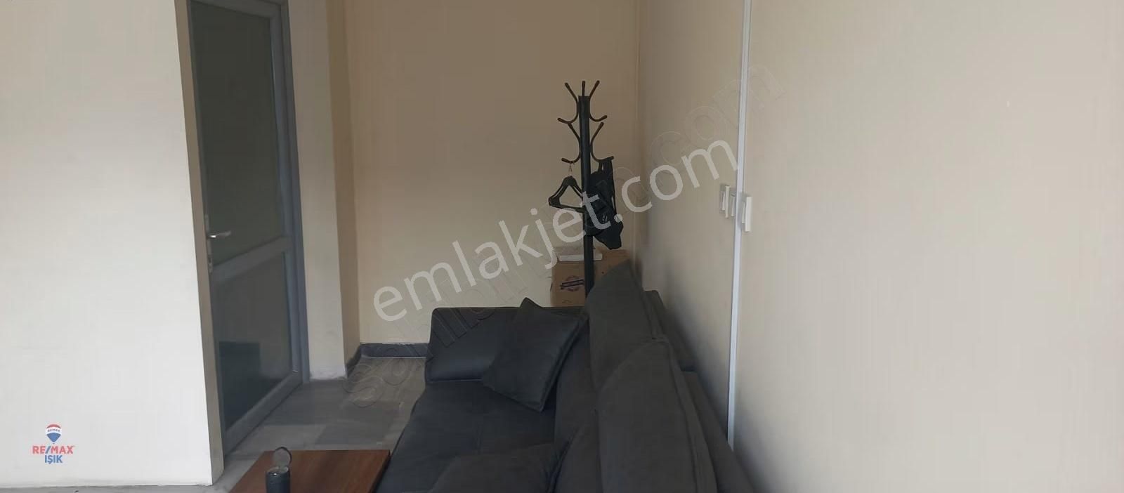 Cadde Üzerinde Kiralık Dükkan - Görsel 8