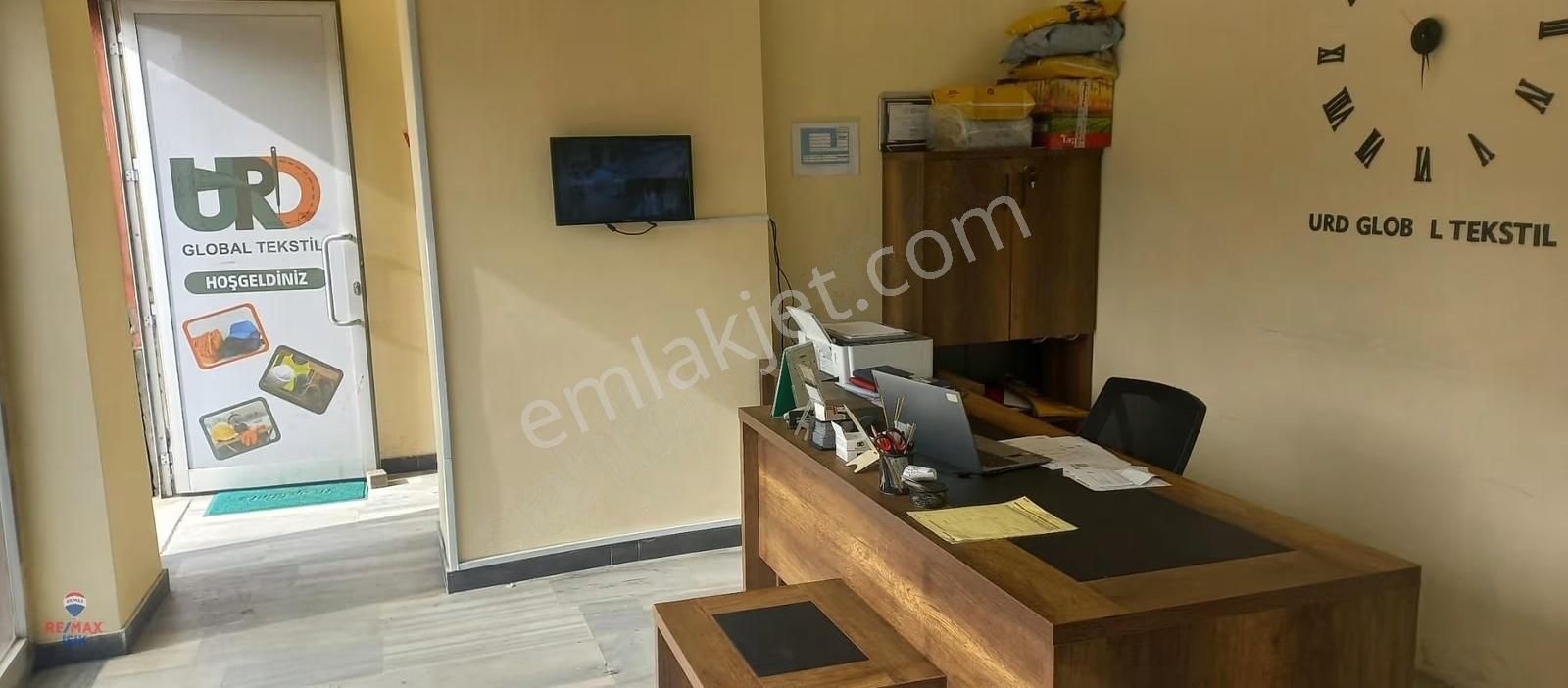 Cadde Üzerinde Kiralık Dükkan - Görsel 24