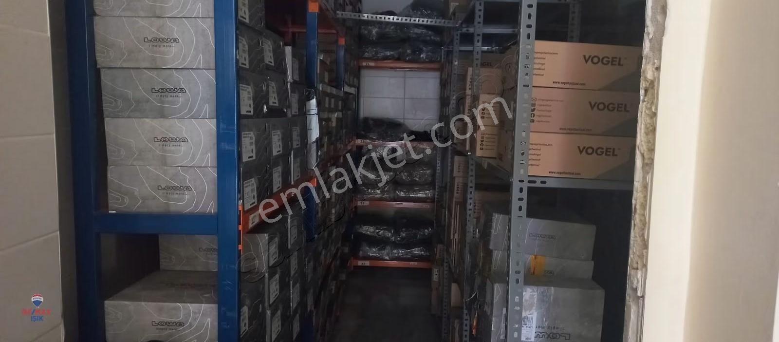 Cadde Üzerinde Kiralık Dükkan - Görsel 7